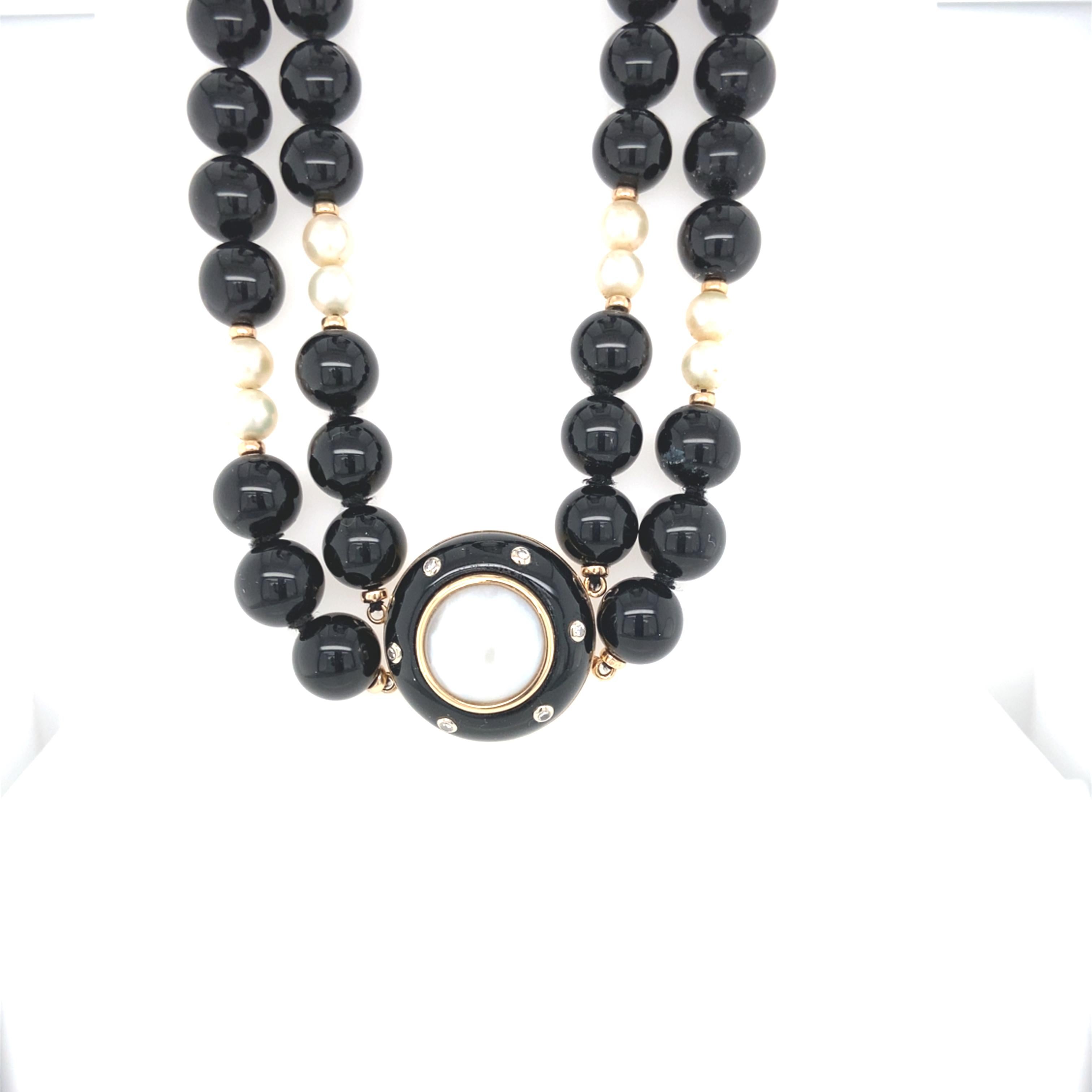 Trianon 1980 Or jaune 14K Perles de Mabe, Onyx et Diamants Bon état - En vente à Towson, MD