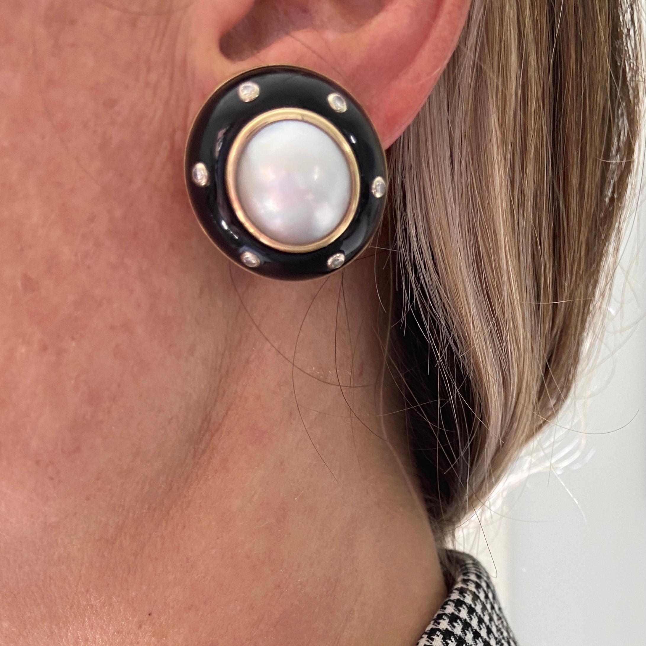 Trianon 1980 Or jaune 14K Perles de Mabe, Onyx et Diamants en vente 3
