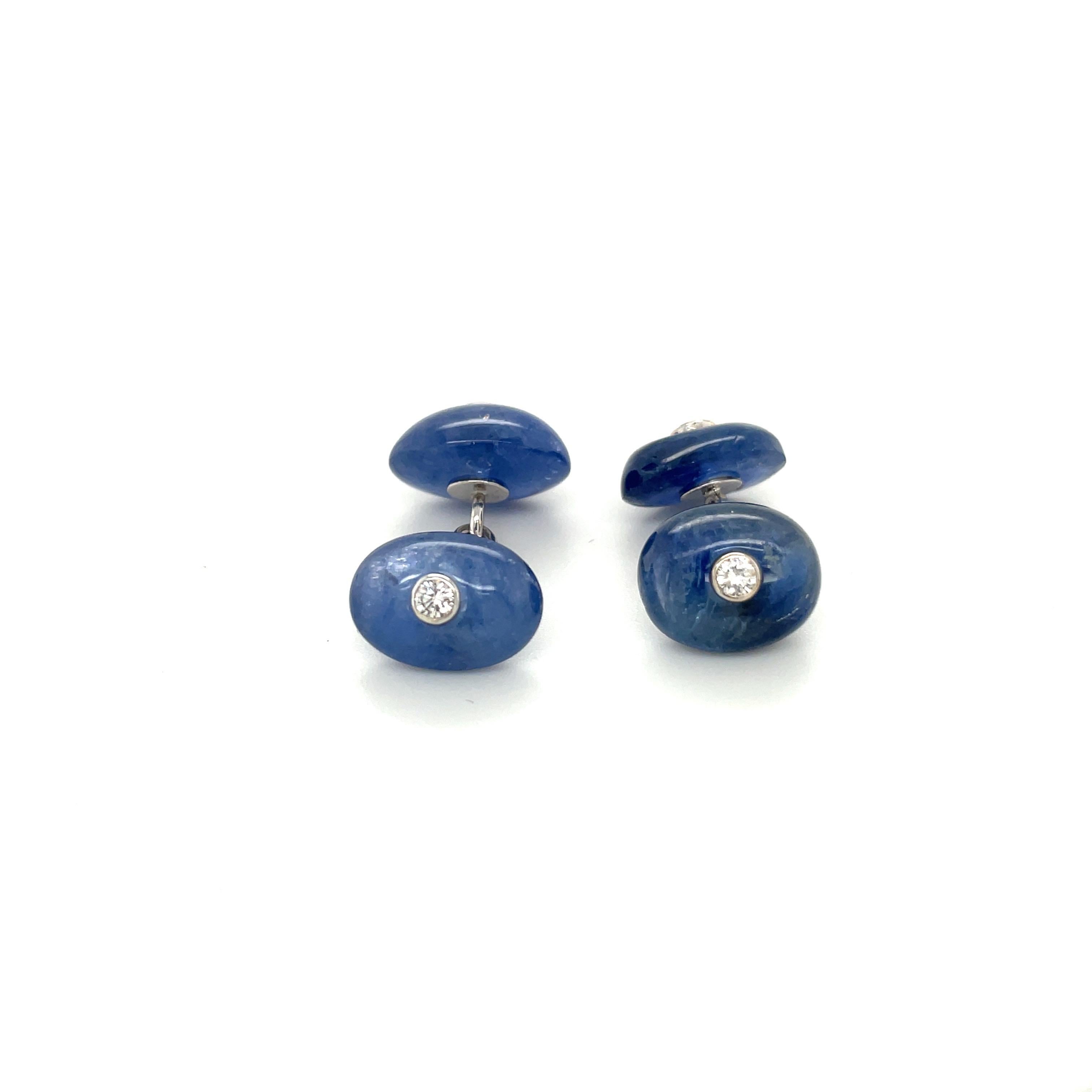 Contemporain Trianon Ensemble boutons de manchette et clous de manchette en saphir bleu 39,61 carats et diamants 0,38 carat en vente