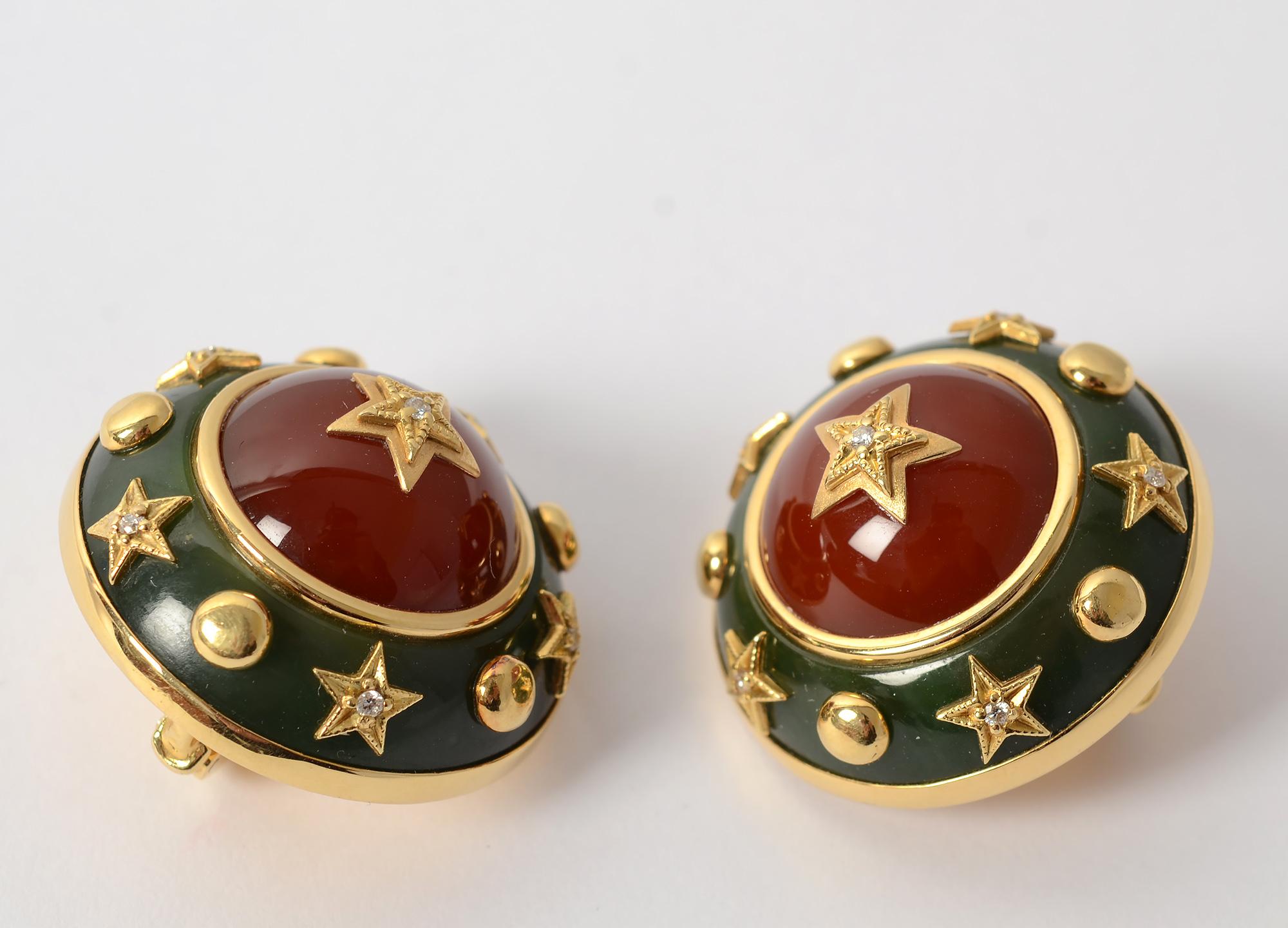 Contemporary Trianon Aventurine, Carnelian and Diamond Gold Earrings For Sale