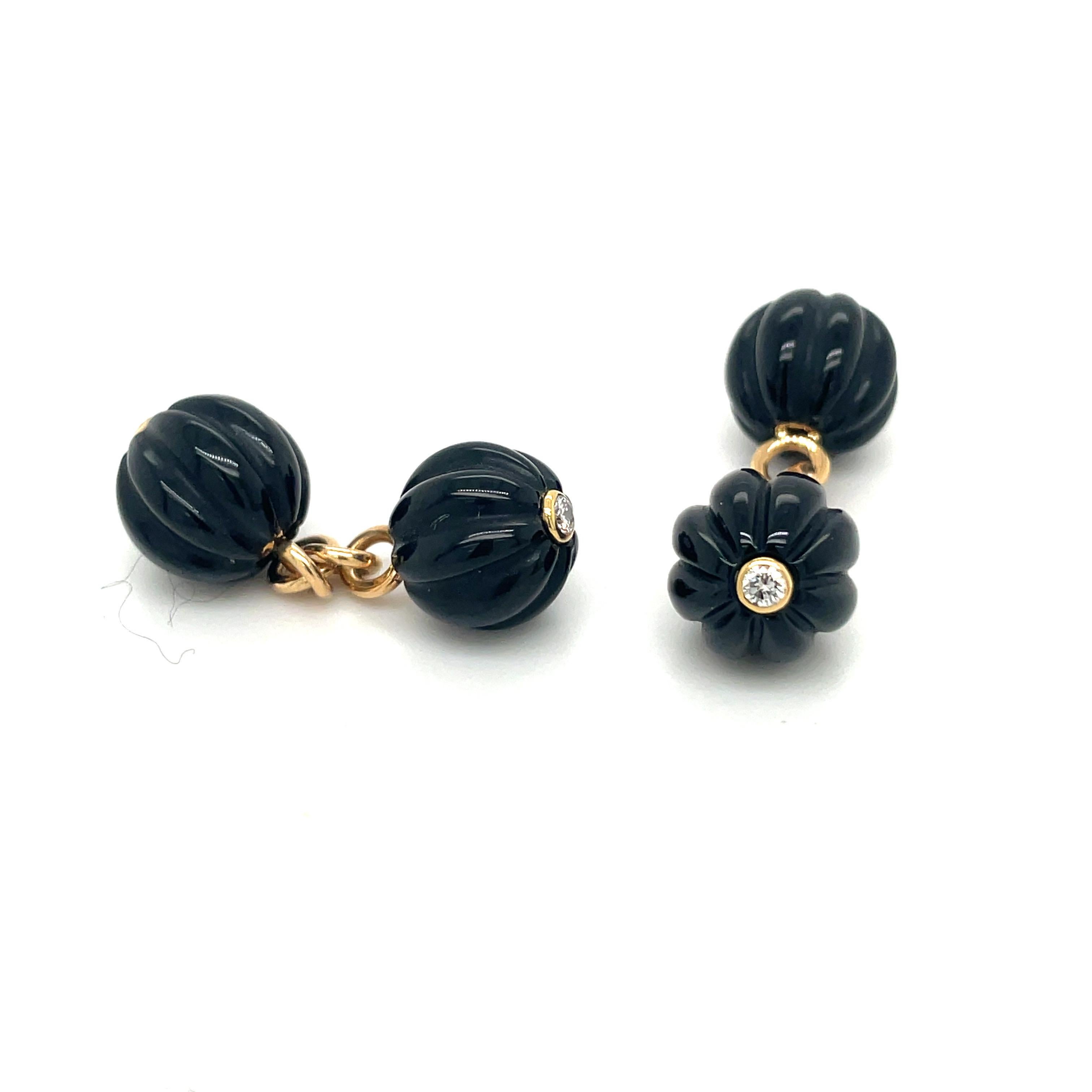 Retro Trianon Fluted Onyx Bead Cuff Links with 14KT and Diamond For Sale