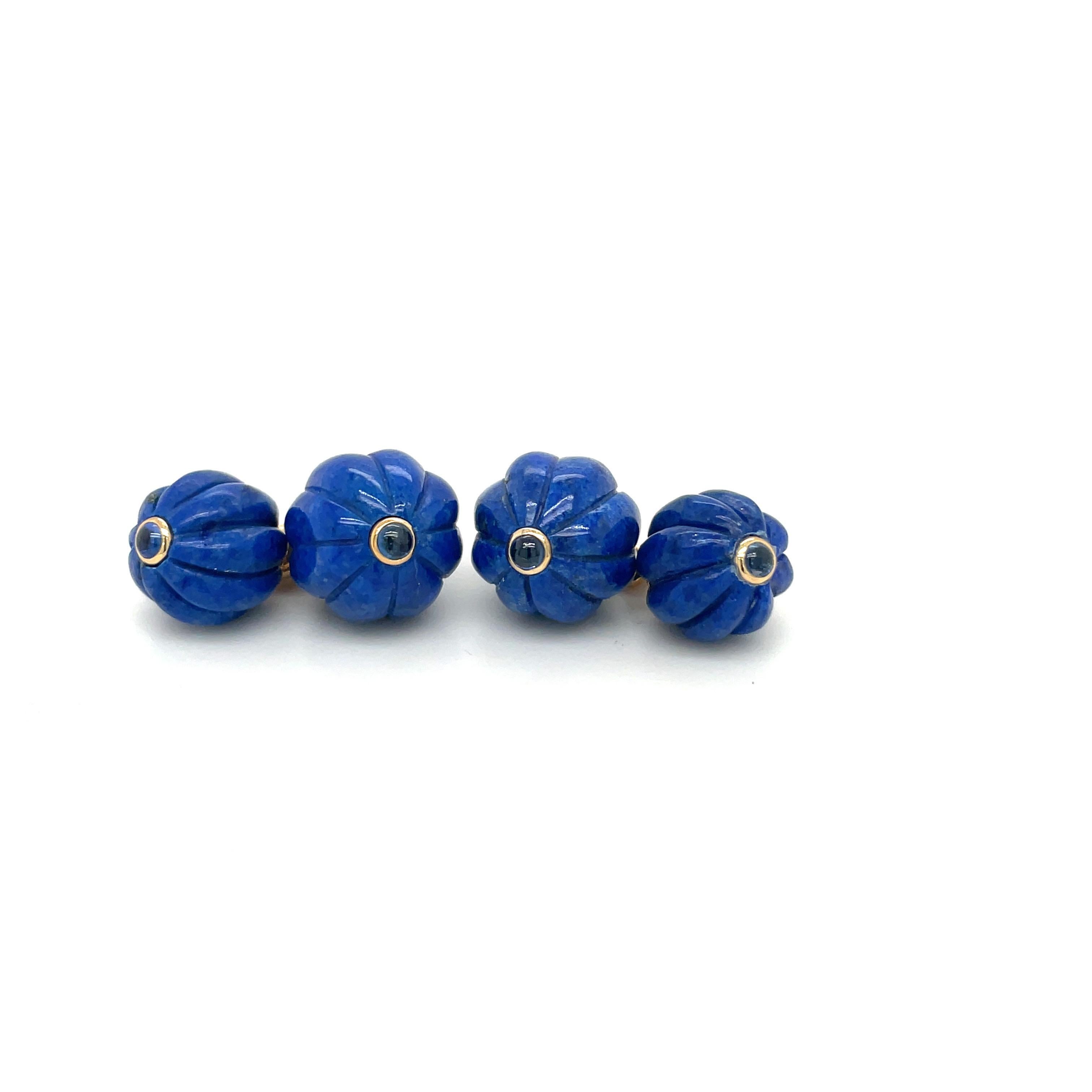 Rétro Trianon Boutons de manchette cannelés en lapis-lazuli et cabochon de saphir bleu en vente