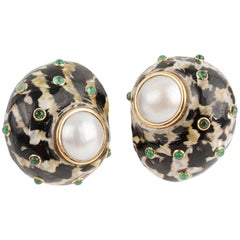 Trianon Large Shell Earrings with Mabe Pearl and Emeralds