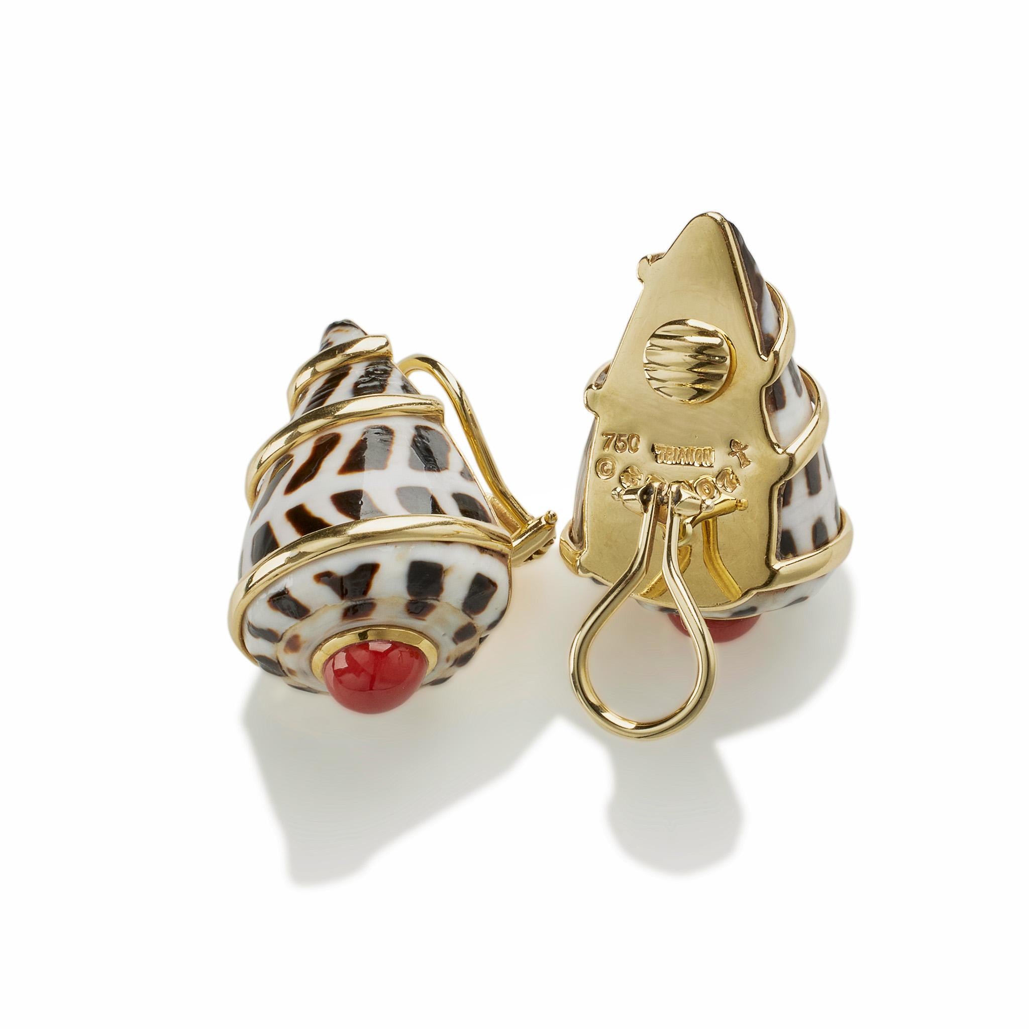 Trianon New York Conus Ebraus Shell Clip Earrings 2