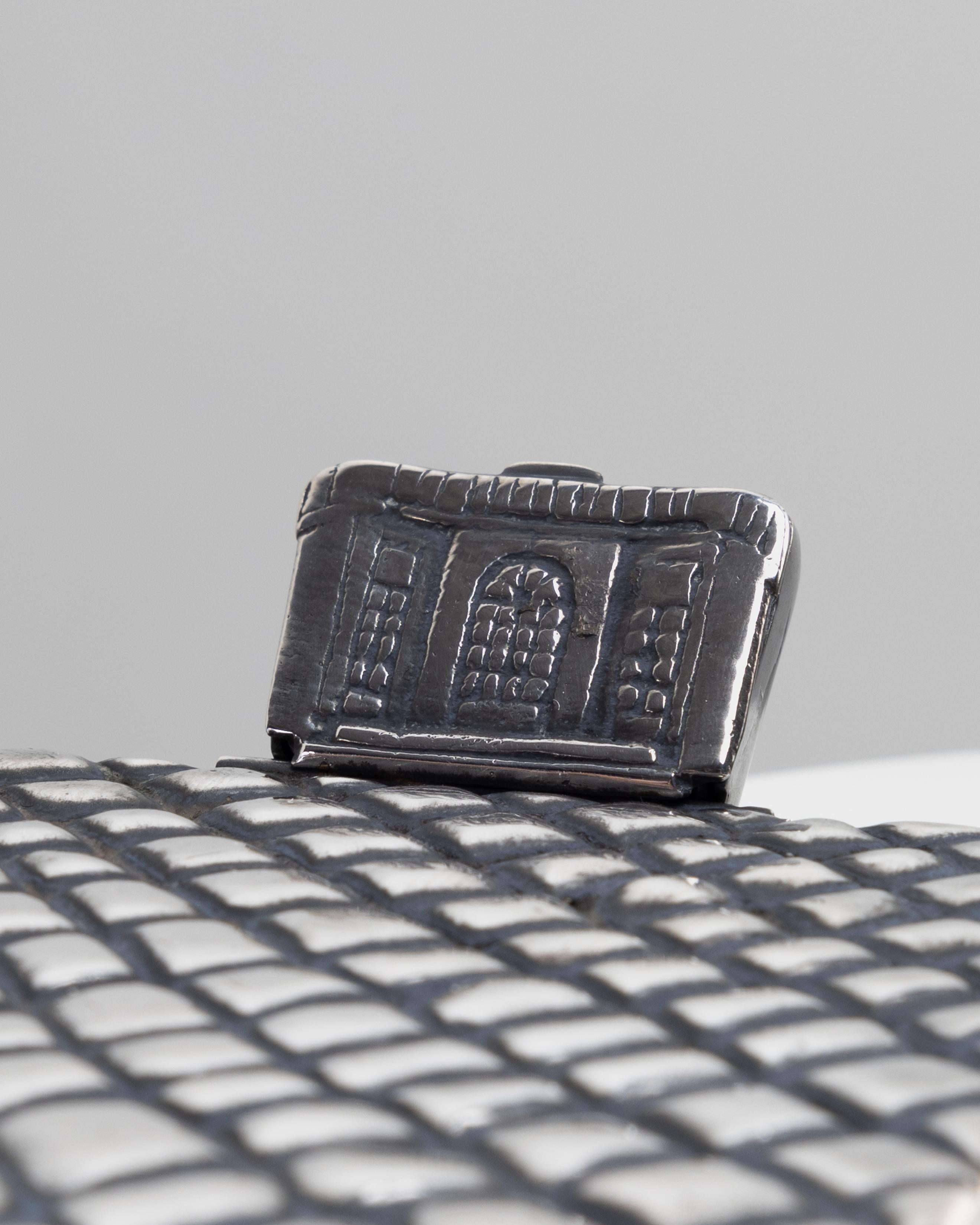 Trianon o compacta de bronce plateado Les pavés du Roy de Line Vautrin Bronce en venta