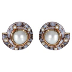 Trianon 'Seaman Shepps' Mabe Pearl, Amethyst & Shell Earring in 18k Yellow Gold