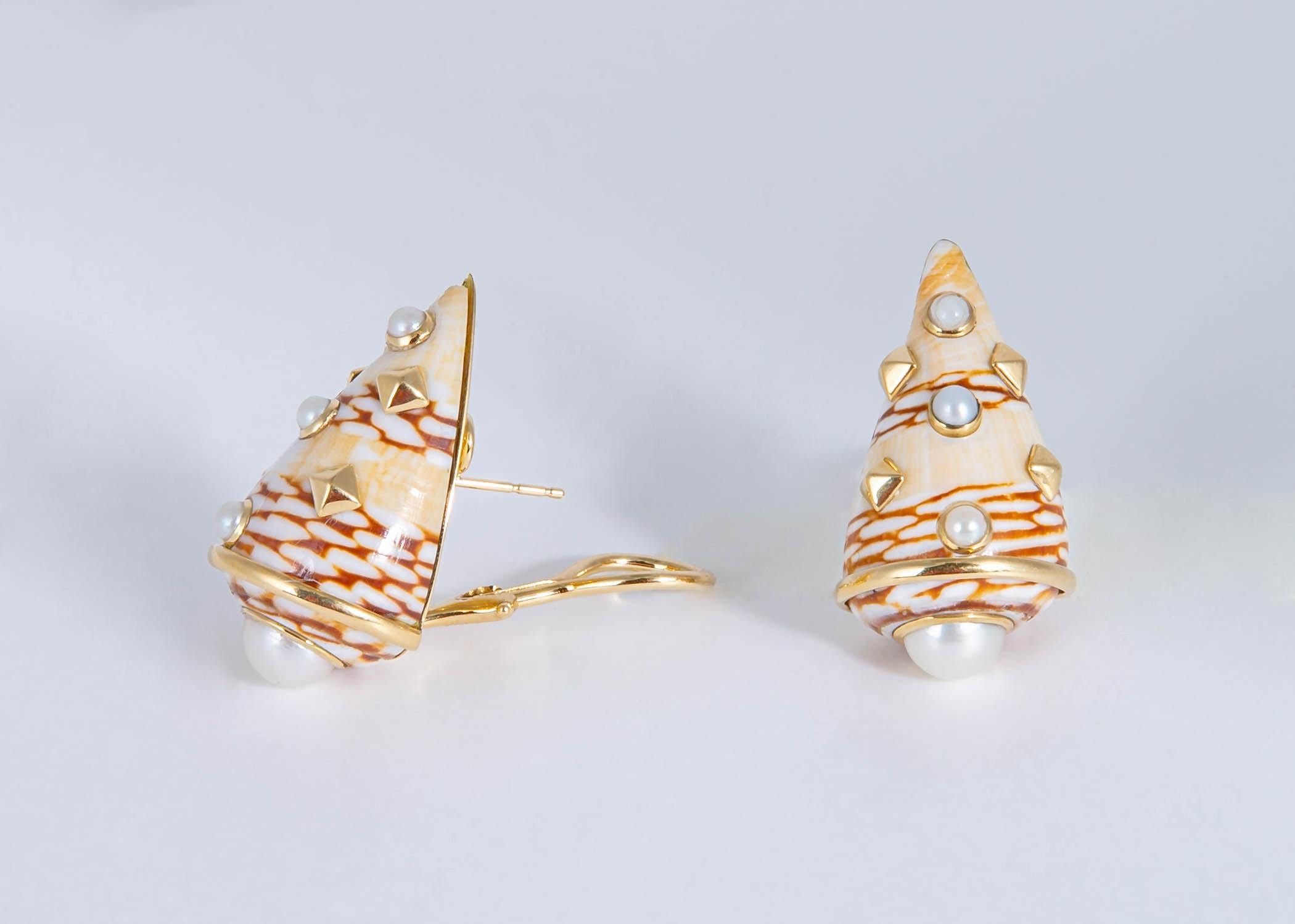 Contemporary Trianon Shell and Pearl Earrings For Sale