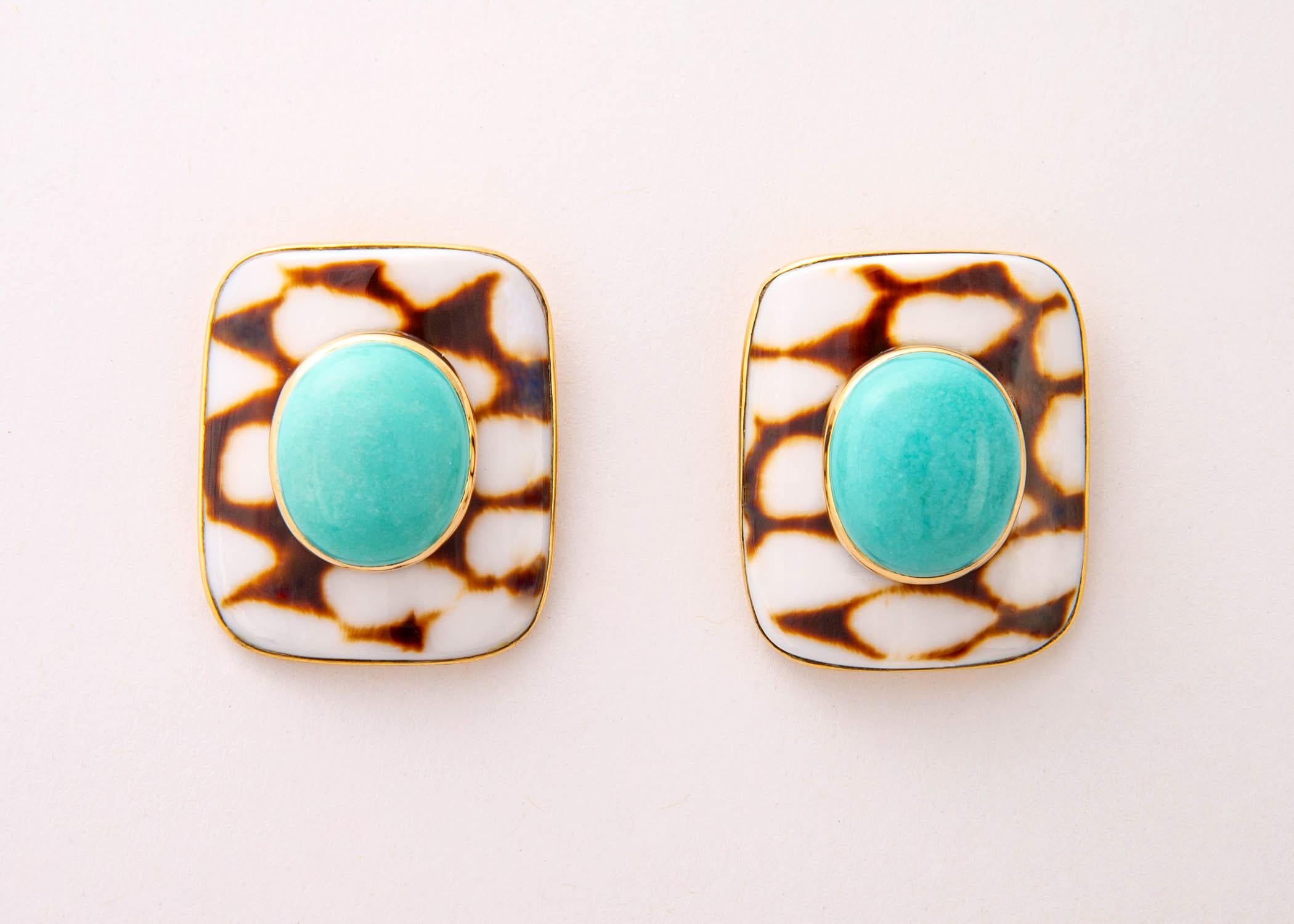 Cabochon Trianon Shell and Turquoise Earrings