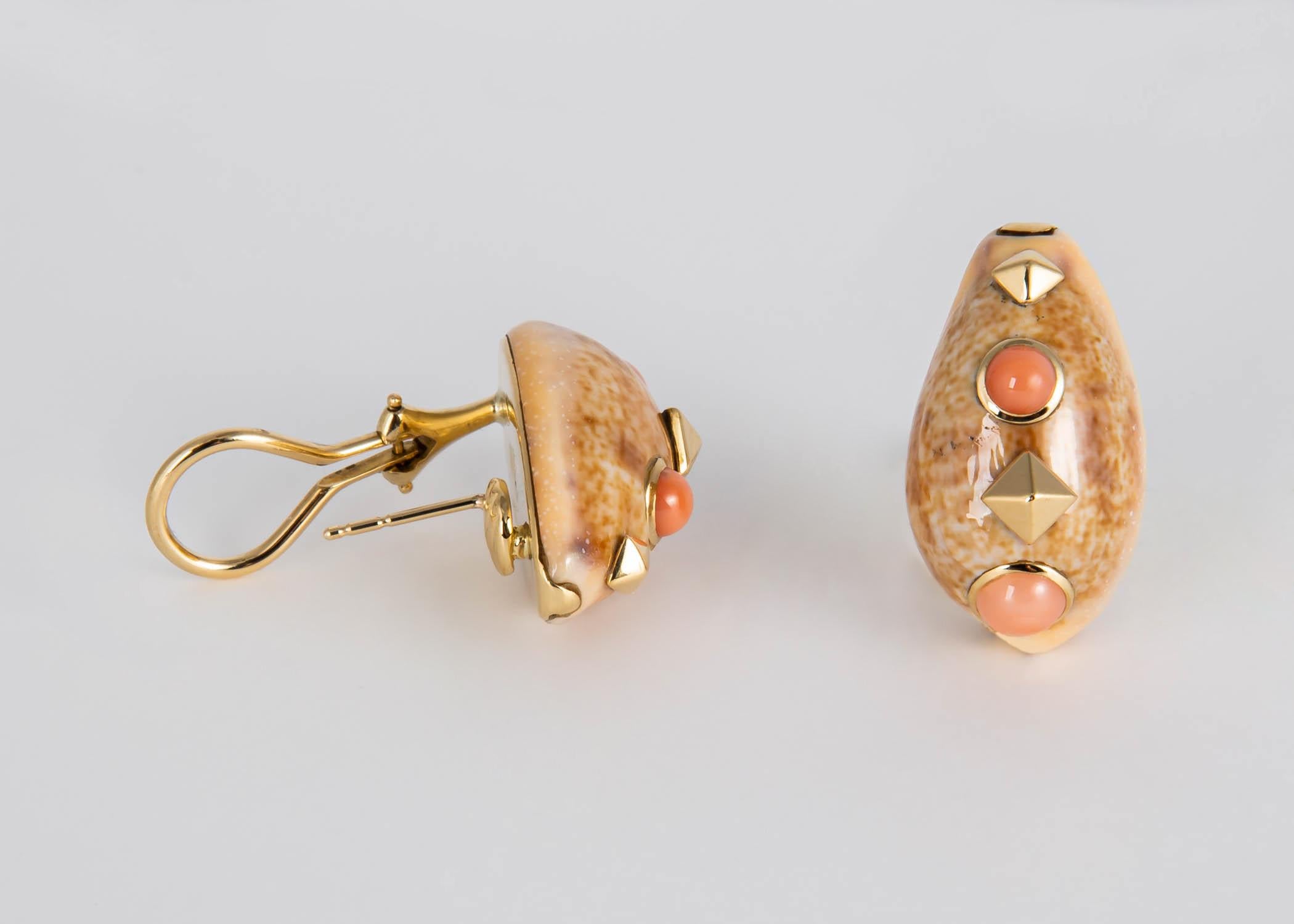 trianon earrings