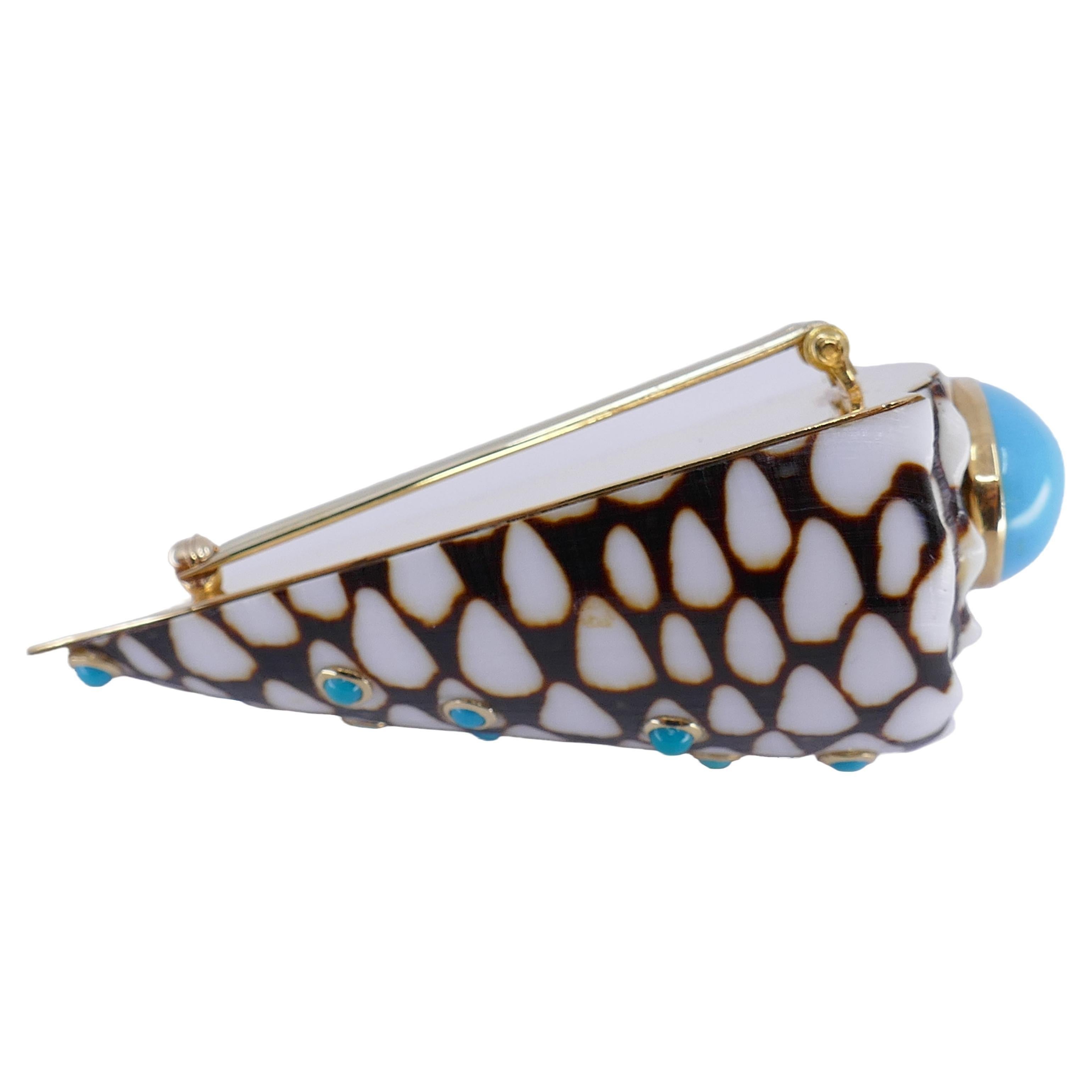 Women's or Men's Trianon Shell Gold Brooch with Turquoise