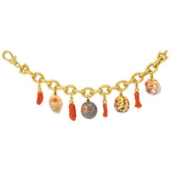 Trianon Vintage Coral Enamel 18 Karat Gold Seashell Charm Bracelet