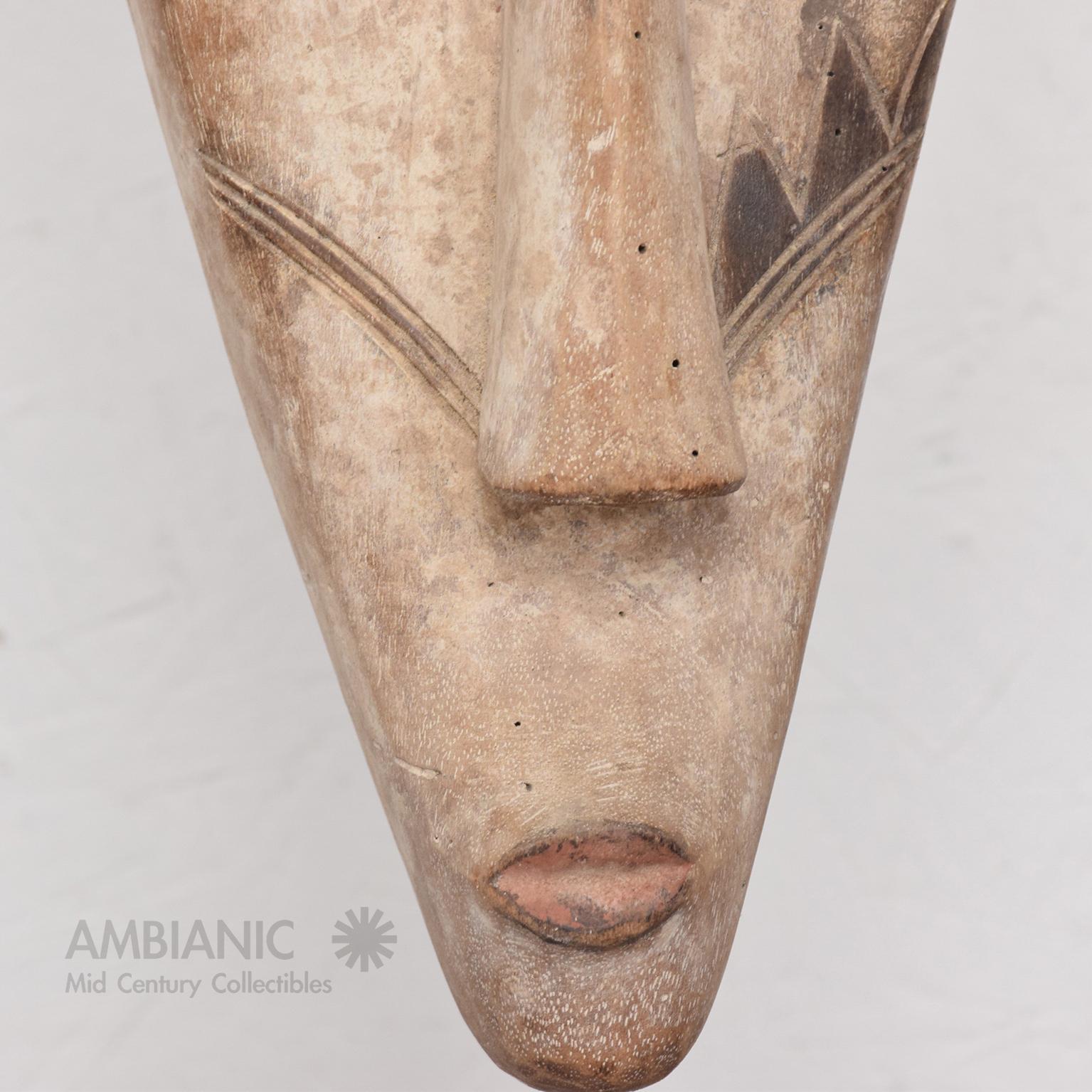 ngil mask