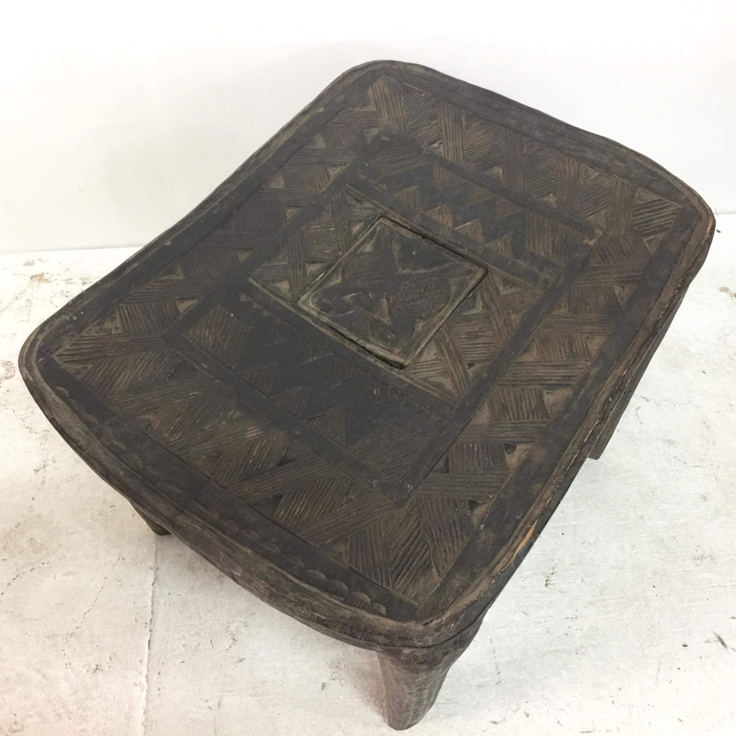 Tribal African Sidetable / Bench with Secret Compartment 3