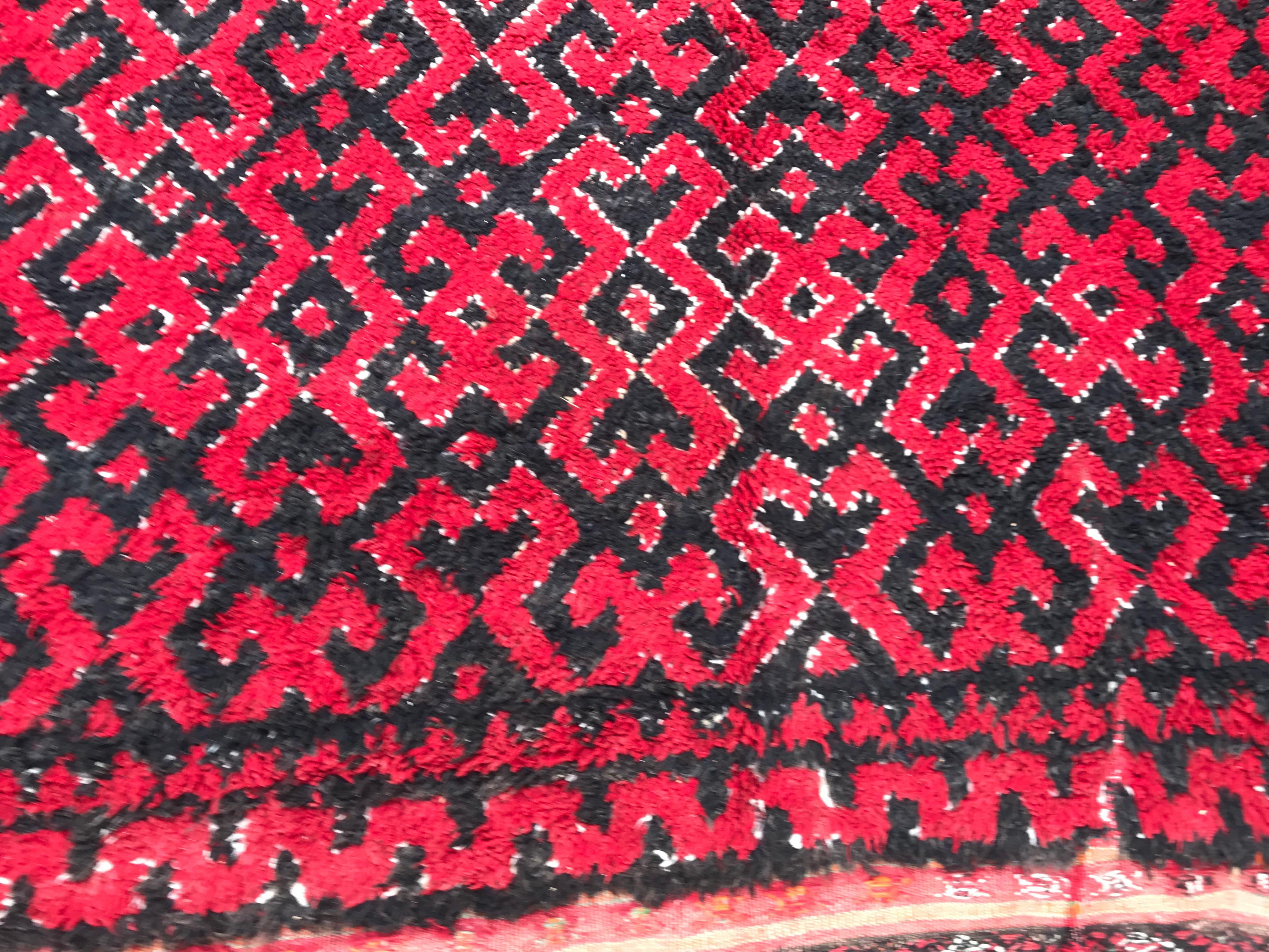 Bobyrugs Algerischer Stammesteppich Nordafrikanische Teppiche Teppiche im Angebot 3