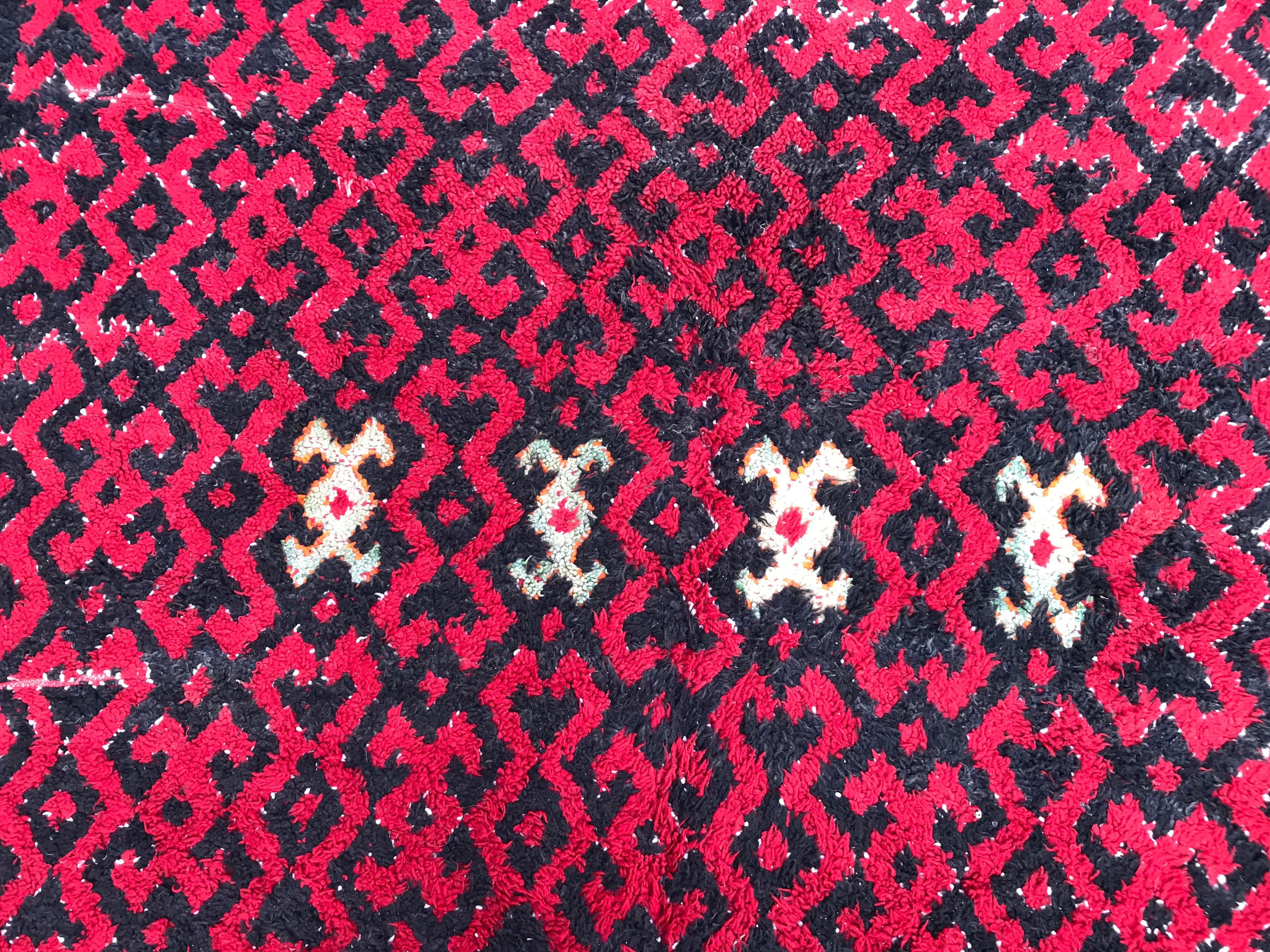 Bobyrugs Algerischer Stammesteppich Nordafrikanische Teppiche Teppiche (20. Jahrhundert) im Angebot