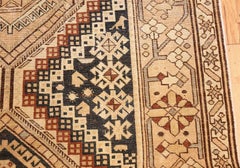 Antiker kaukasischer Schirwan-Teppich. 6 ft. 3 in x 11 ft. 3 in