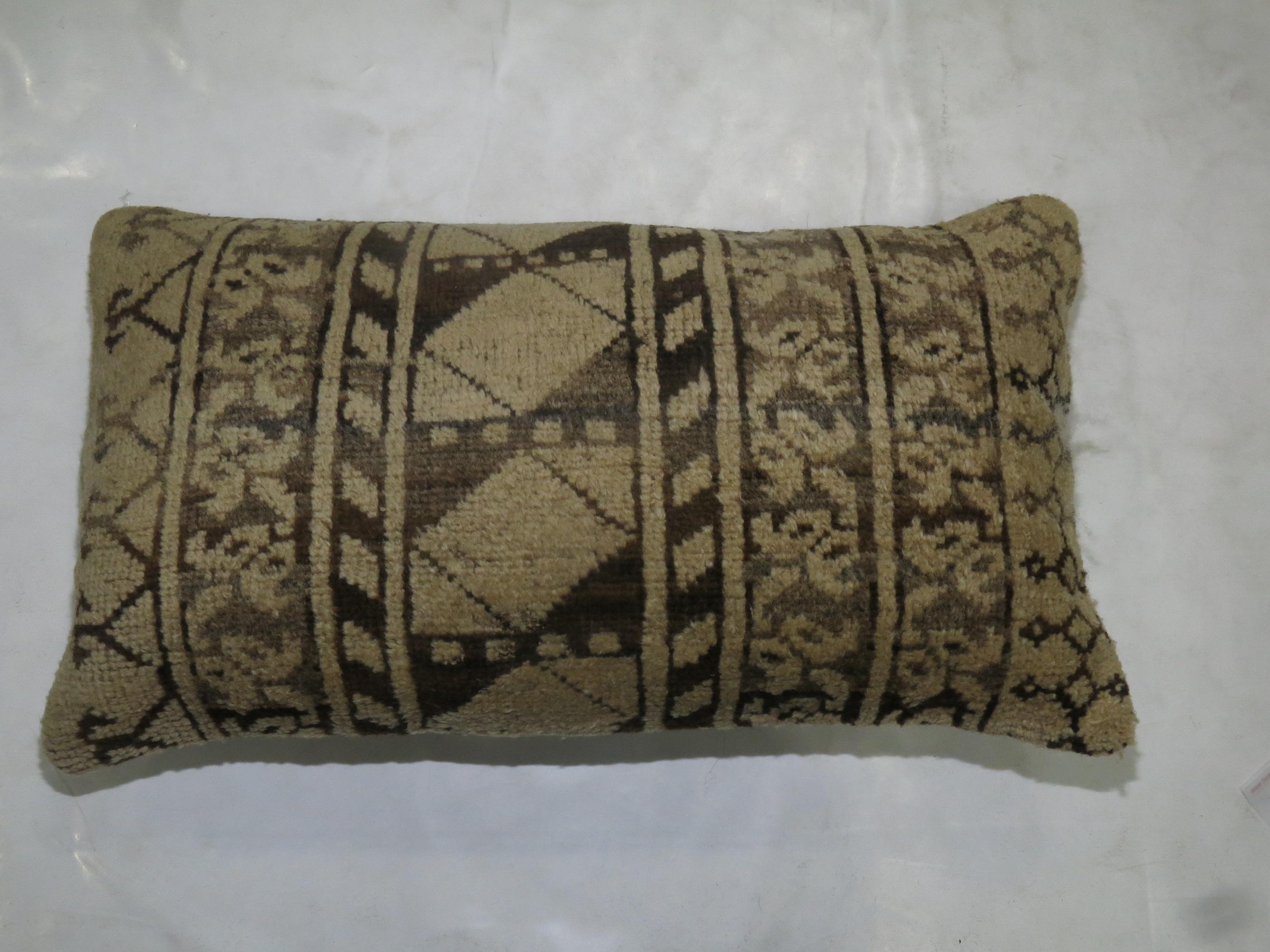 Tribal Antique Ersari Rug Bolster Pillow In Good Condition For Sale In New York, NY
