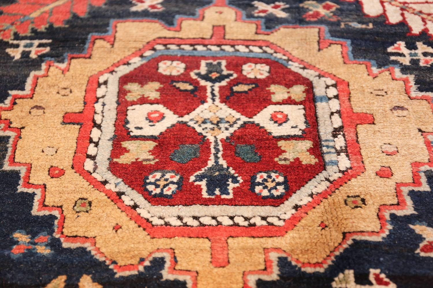 Antique Northwest Persian Runner Rug. 4 ft 3 in x 13 ft In Excellent Condition For Sale In New York, NY