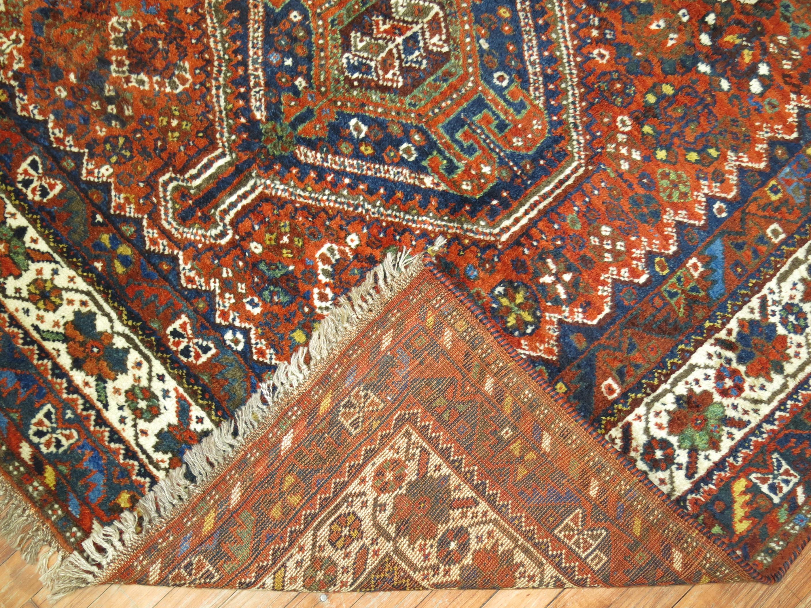 Tribal Antique Shiraz Rug In Good Condition For Sale In New York, NY