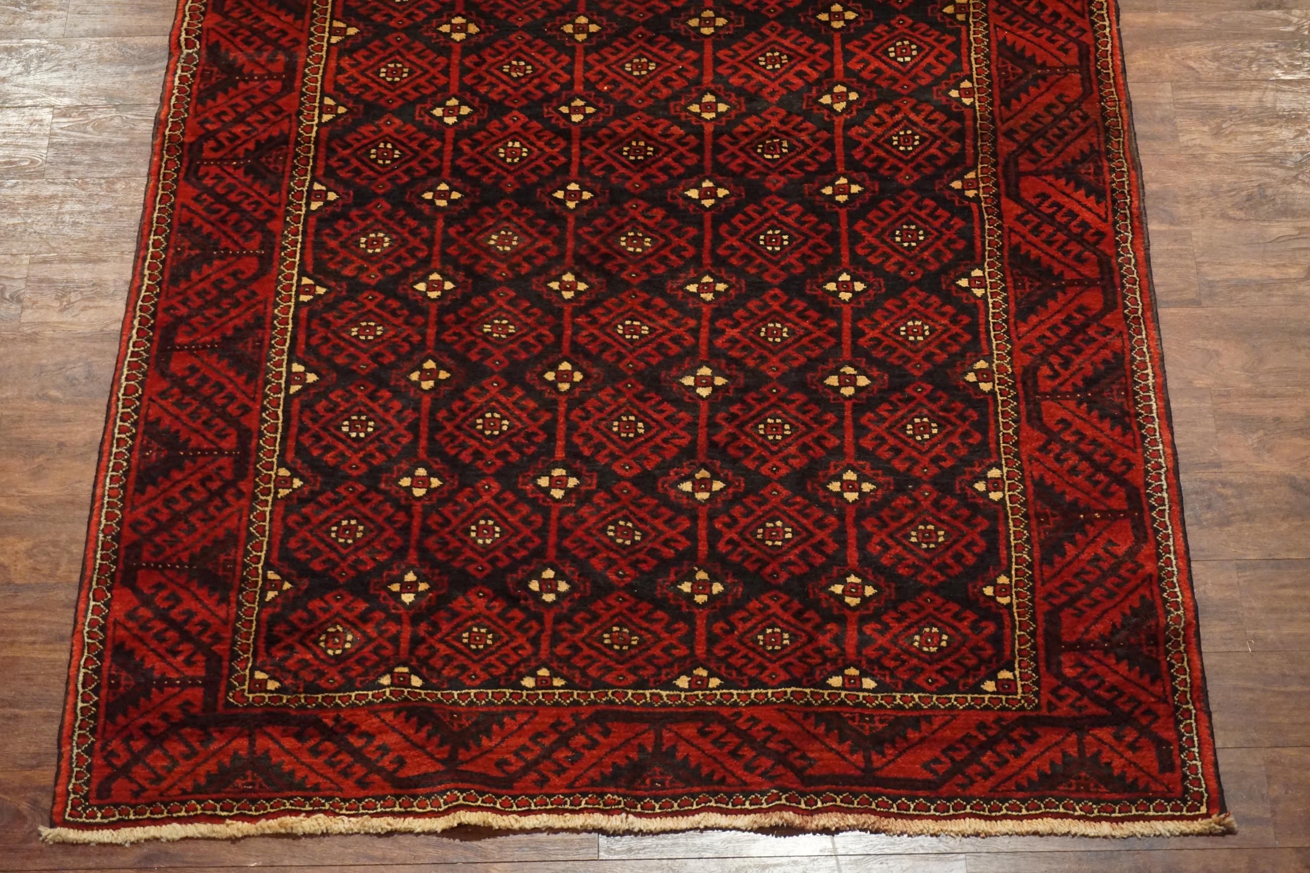 Tribal Baluchi Gallery Runner with Abrash, circa 1900 In Excellent Condition For Sale In Laguna Hills, CA