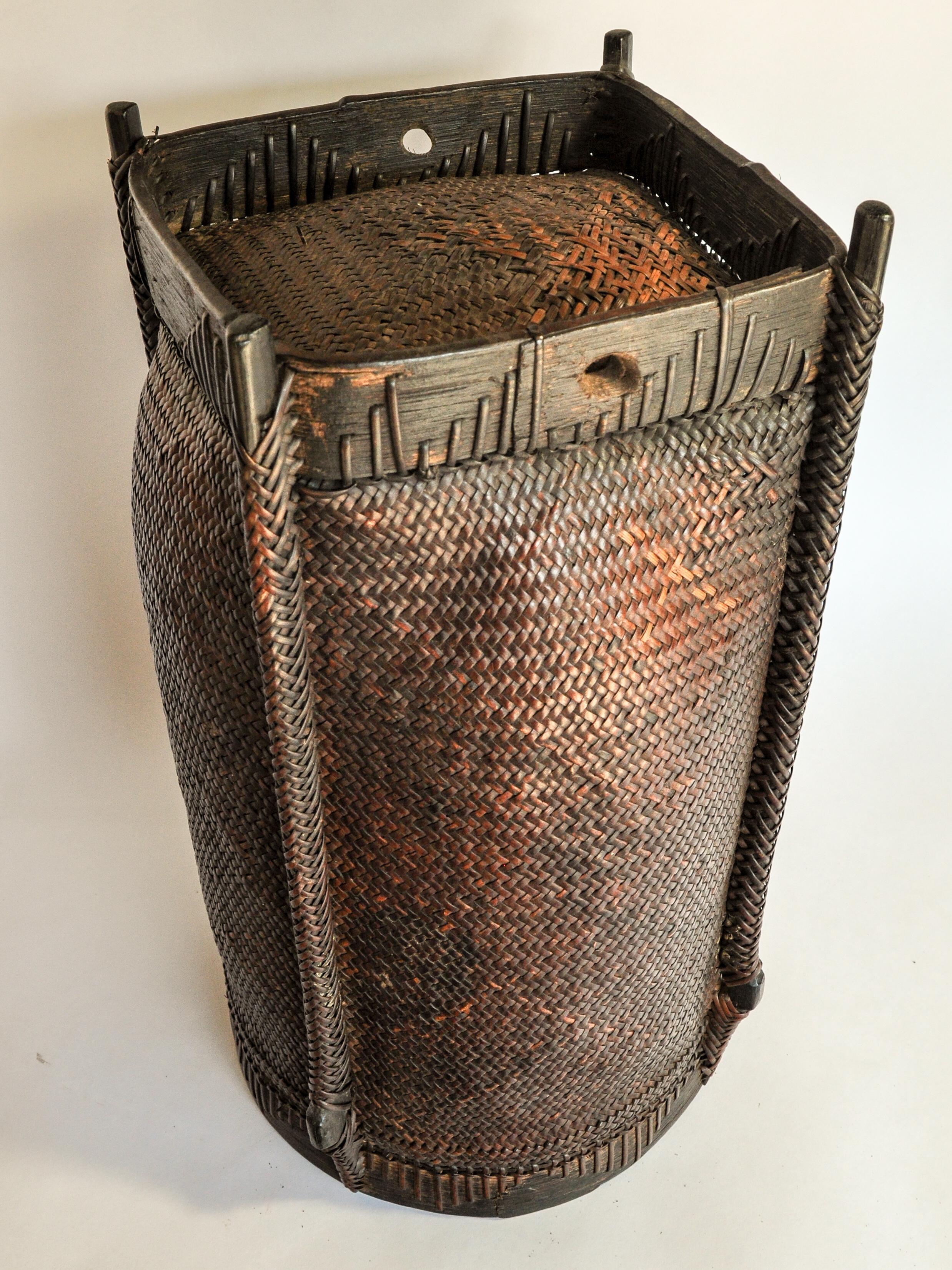 Tribal Carrying and Storage Basket from Borneo, Mid-20th Century 10