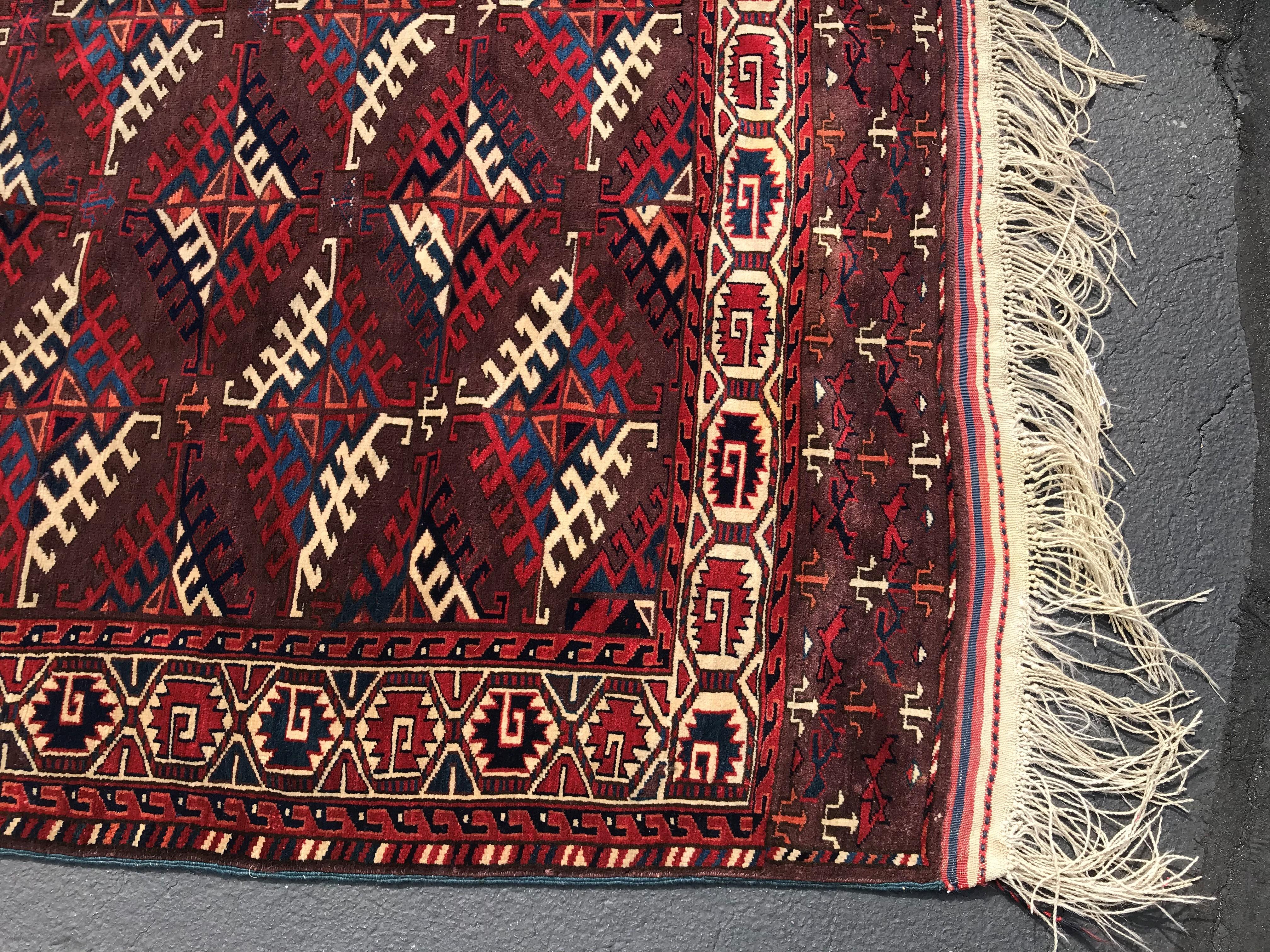 Tribal Caucasian Room Size Rug, circa 1930s In Good Condition In Milford, NH