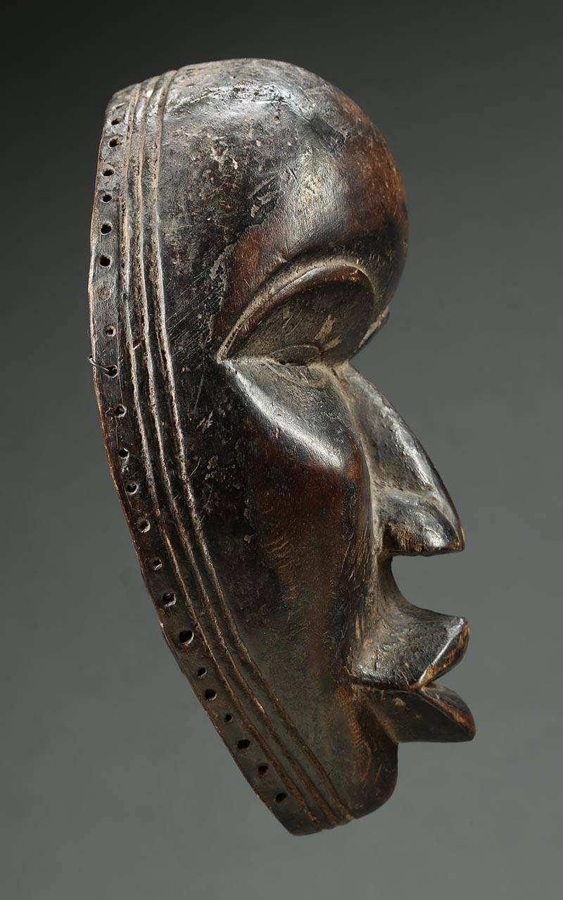 Hand-Carved Tribal Dan Mask, Liberia, Early to Mid-20th Century, Africa