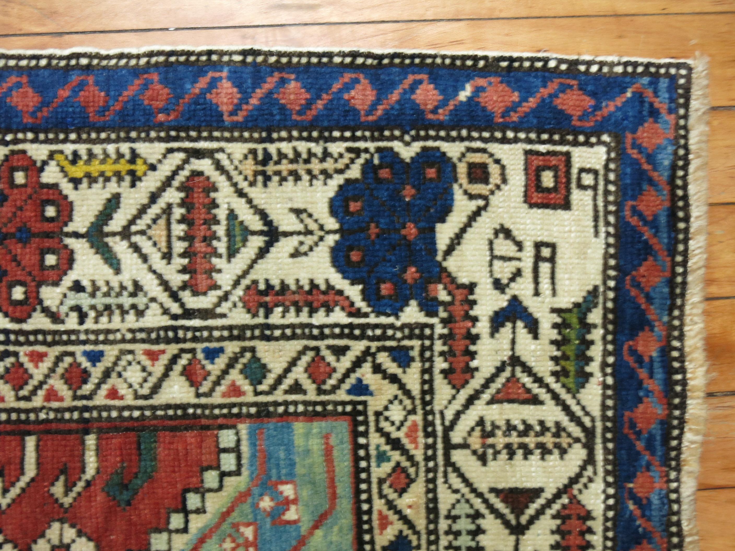 Geometrischer antiker kaukasischer Schirwan-Teppich, Stammeskunst im Angebot 2