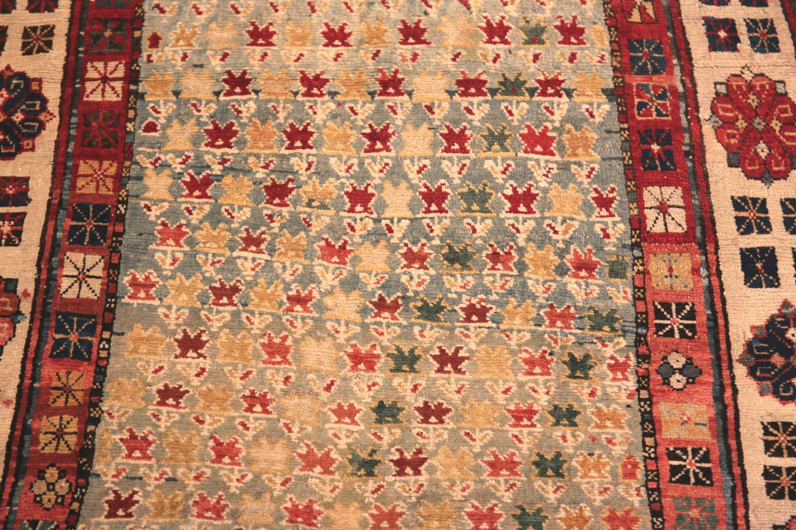 Antique Caucasian Talish Rug. 3 ft 9 in x 8 ft 8 in In Good Condition For Sale In New York, NY