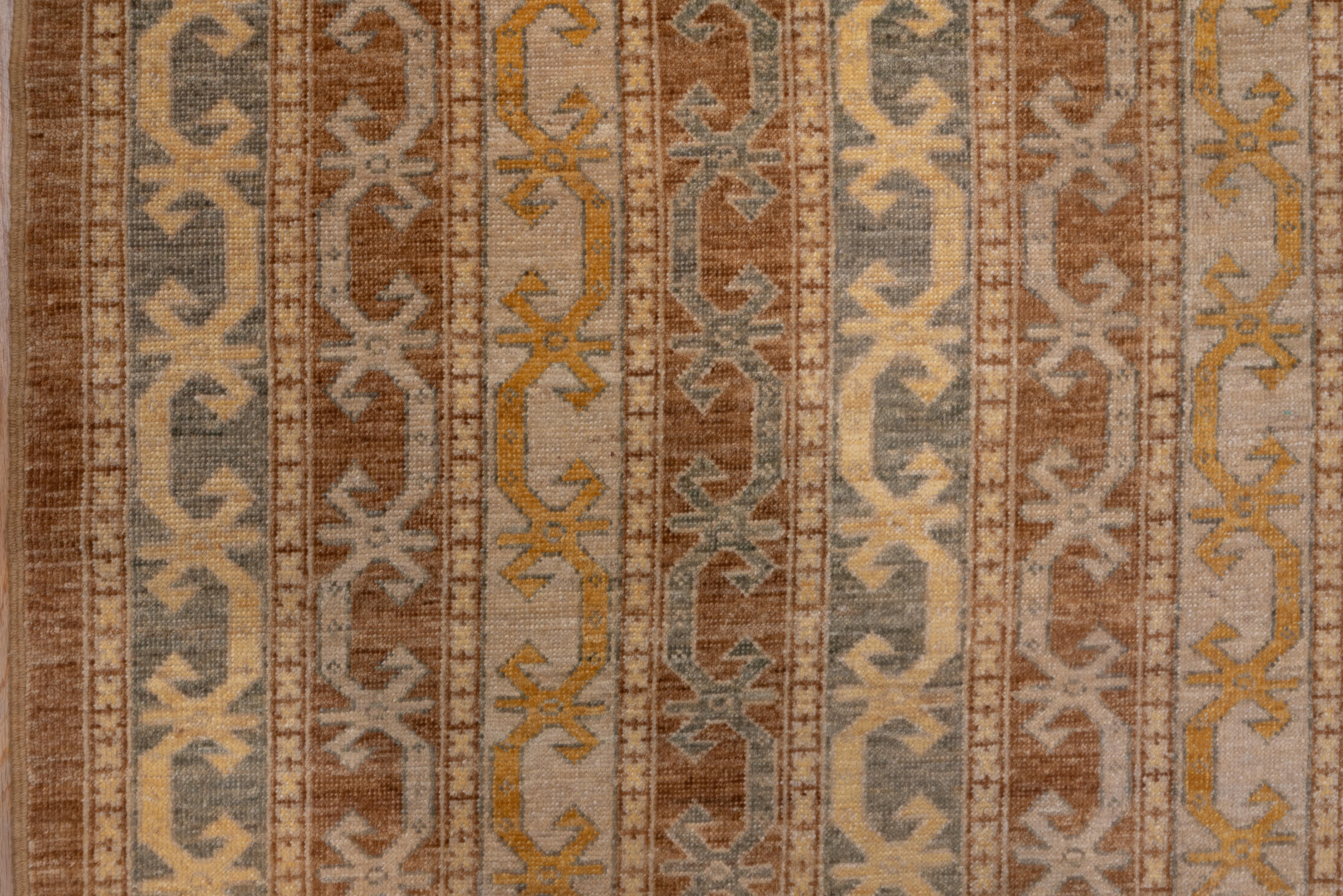 Contemporary Tribal Ghiordes Carpet