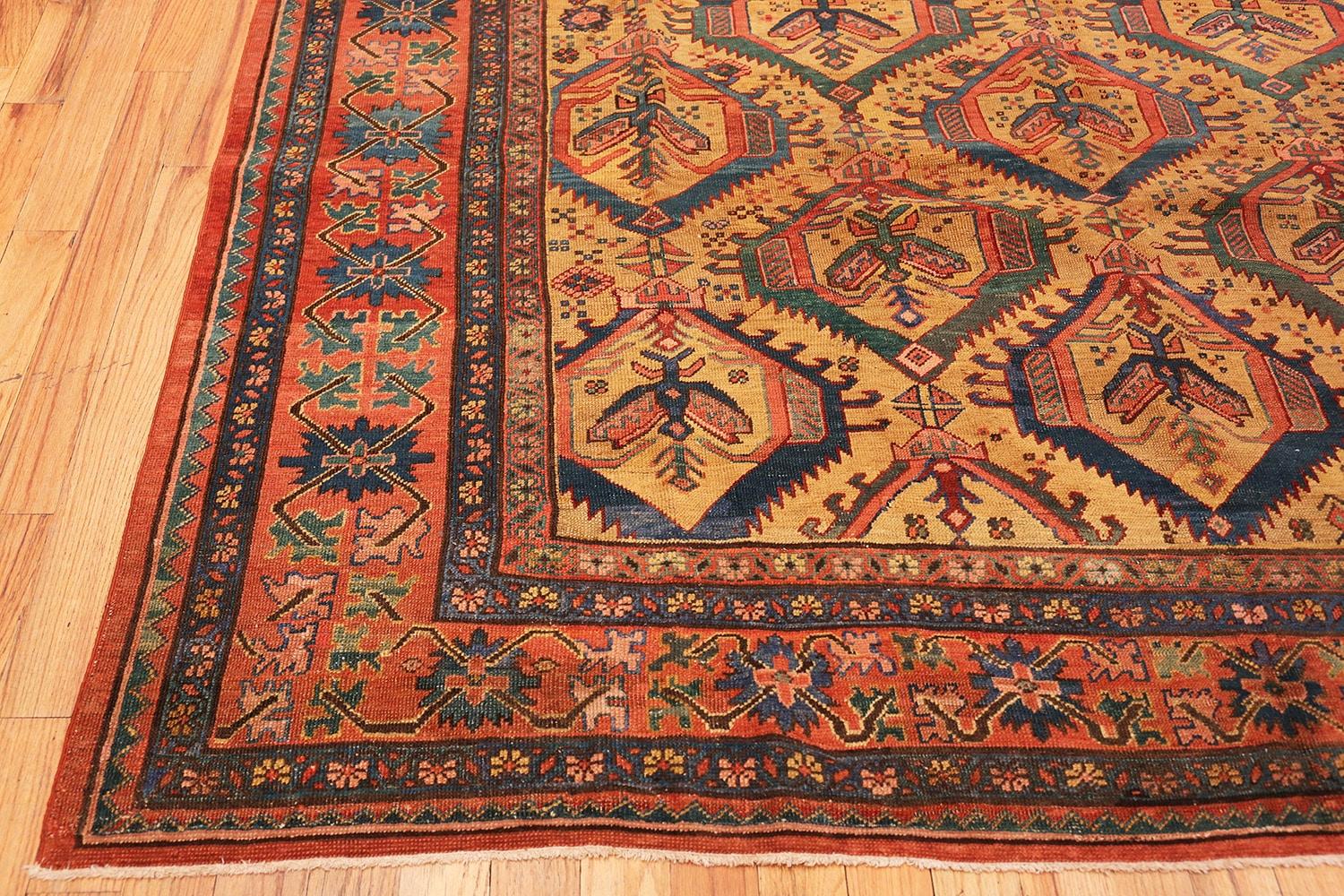 Antique Persian Bakshaish Rug. Size: 8' 6