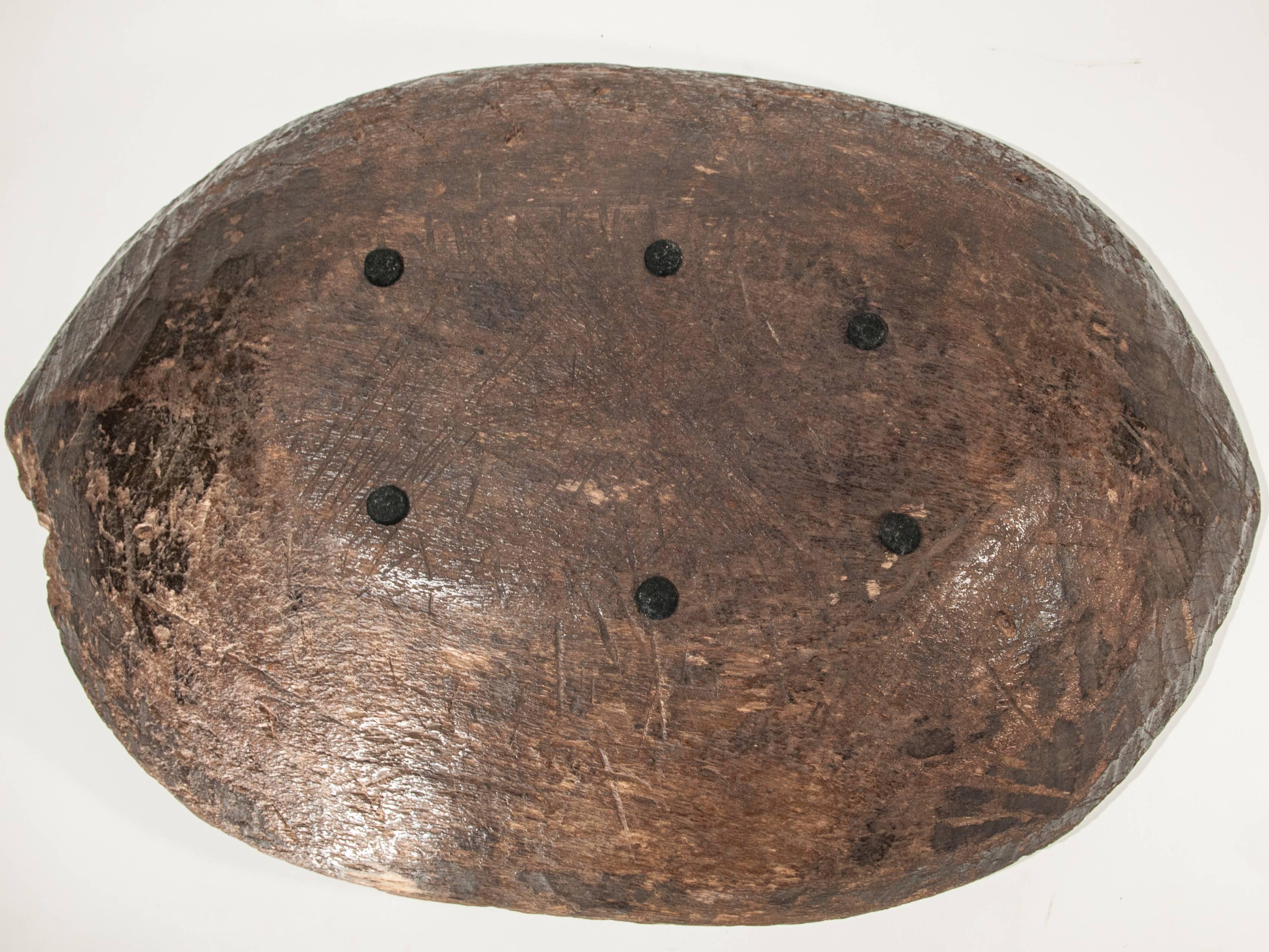 Tribal Hand Hewn Wooden Tray, Mentawai Island, Early to Mid-20th Century 10