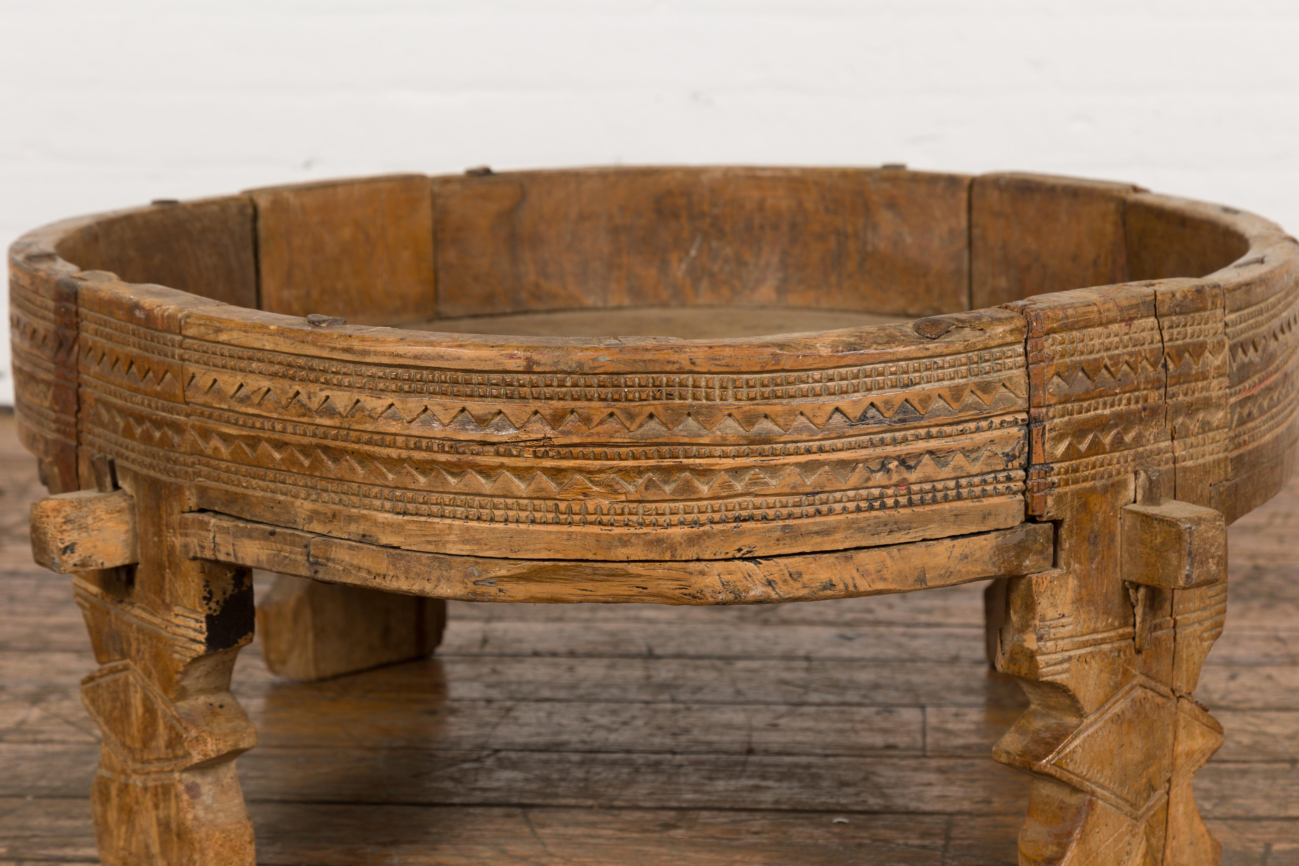 Tribal Indian 1920s Teak Chakki Grinding Table with Geometric Carved Motifs For Sale 1
