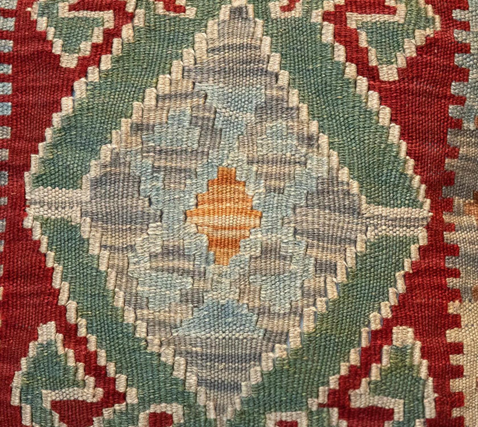 Tribal Kilim Cushion Cover, Handwoven Pillow Cover Geometric Wool In Excellent Condition In Wembley, GB