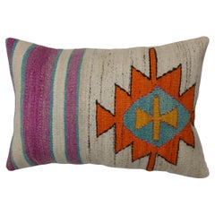 Coussin de tapis de Turquie Kilim tribal