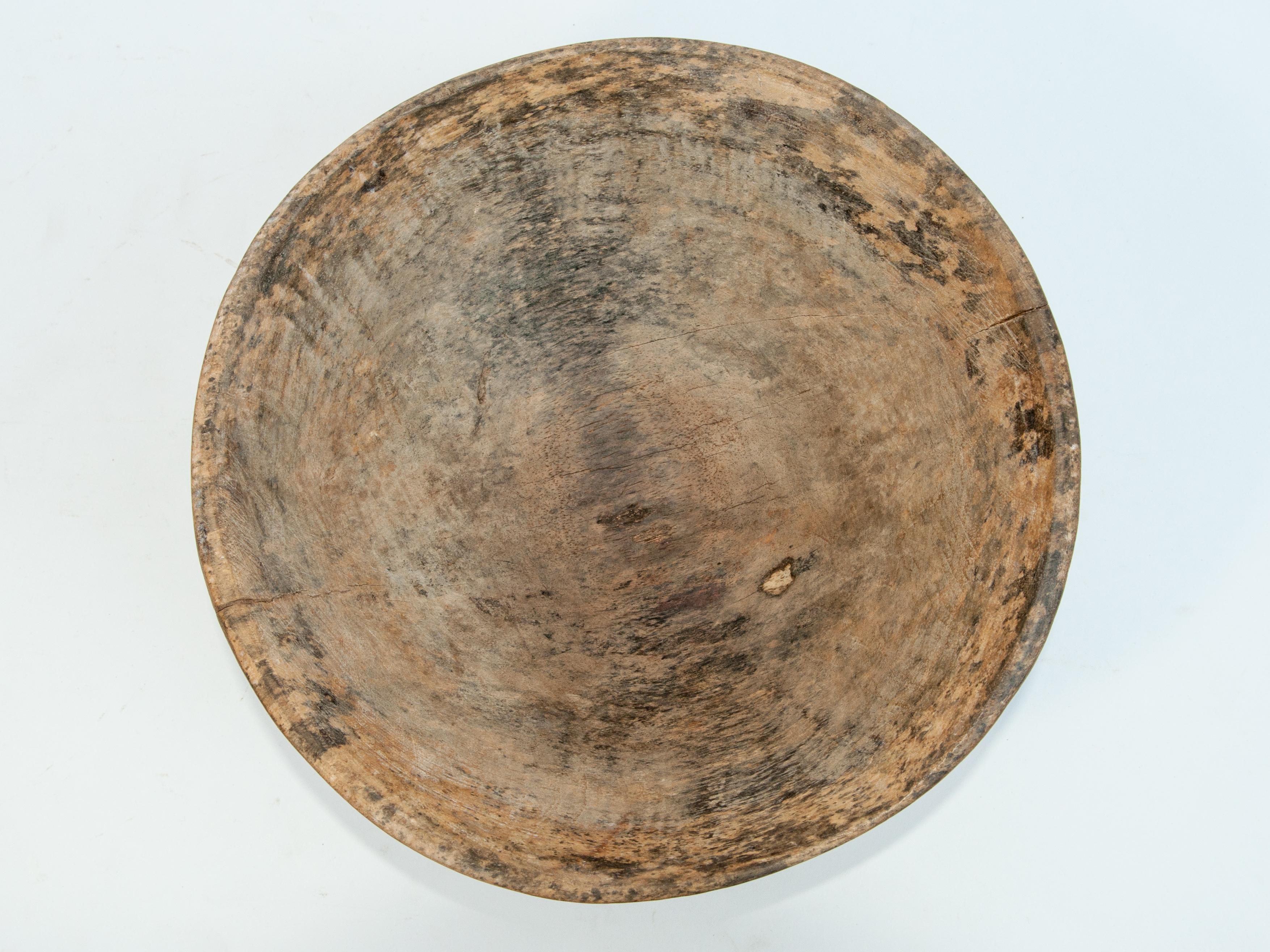 Tribal Light Colored, Spalted Wooden Bowl, Fulani of Niger, Mid-20th Century 5