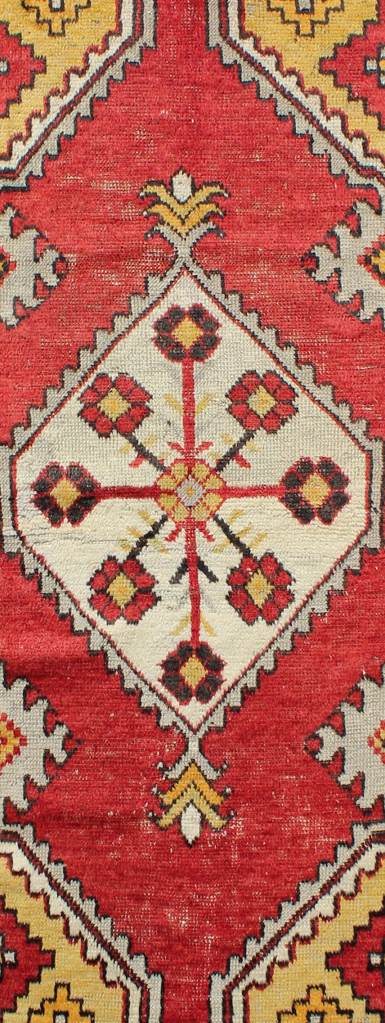 Hand-Knotted Tribal Medallion Vintage Turkish Oushak Rug in Red, Brown, Gray, Yellow For Sale