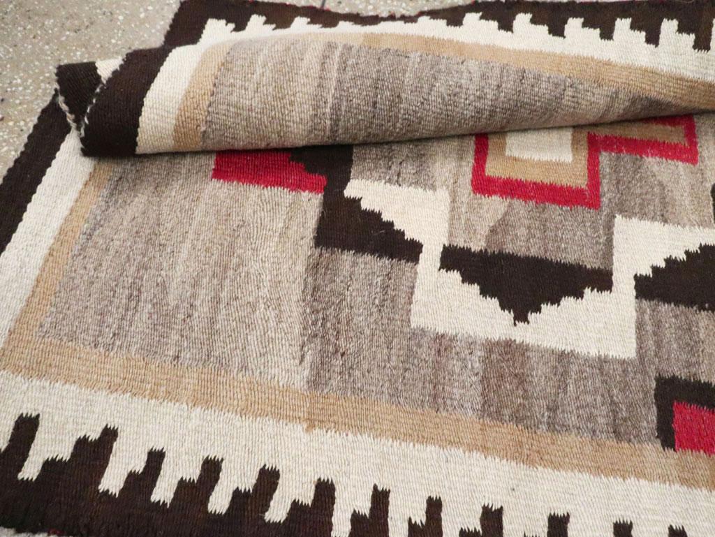 Tribal Mid-20th Century Handmade American Flatweave Navajo Throw Rug For Sale 3