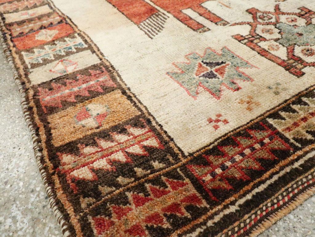 Tribal Mid-20th Century Handmade Persian Bakhtiari Pictorial Square Accent Rug For Sale 3