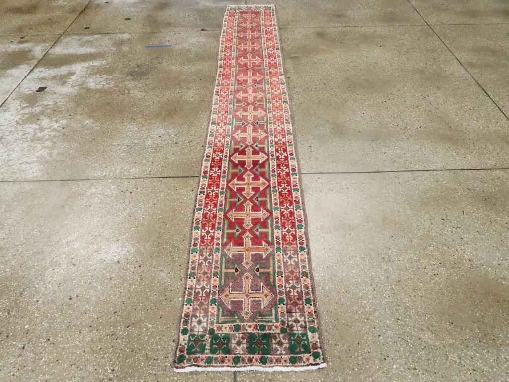 Tribal Mid-20th Century Handmade Persian Turkoman Runner In Excellent Condition For Sale In New York, NY