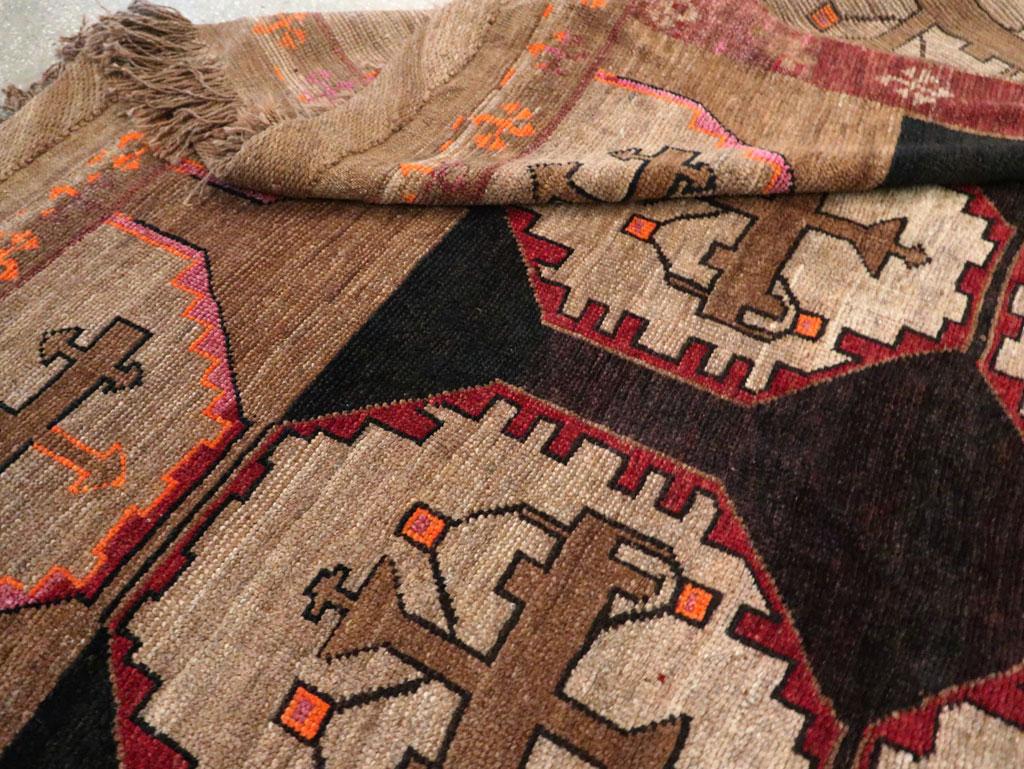 Tribal Mid-20th Century Handmade Turkish Anatolian Room Size Carpet For Sale 4