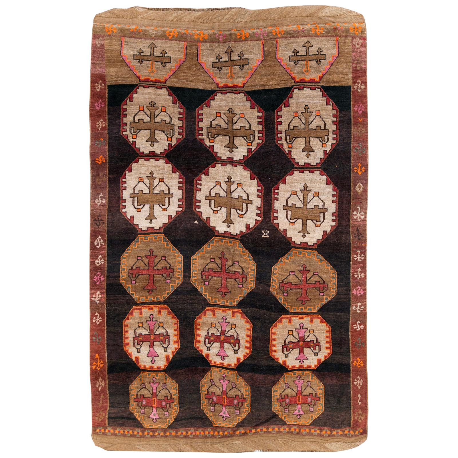 Tribal Mid-20th Century Handmade Turkish Anatolian Room Size Carpet