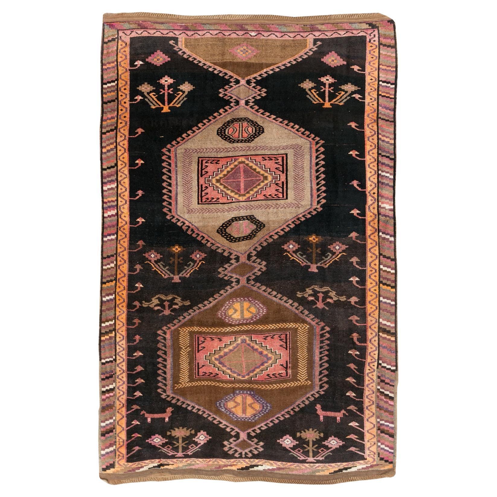 Tribal Mid-20th Century Handmade Turkish Anatolian Room Size Carpet For Sale