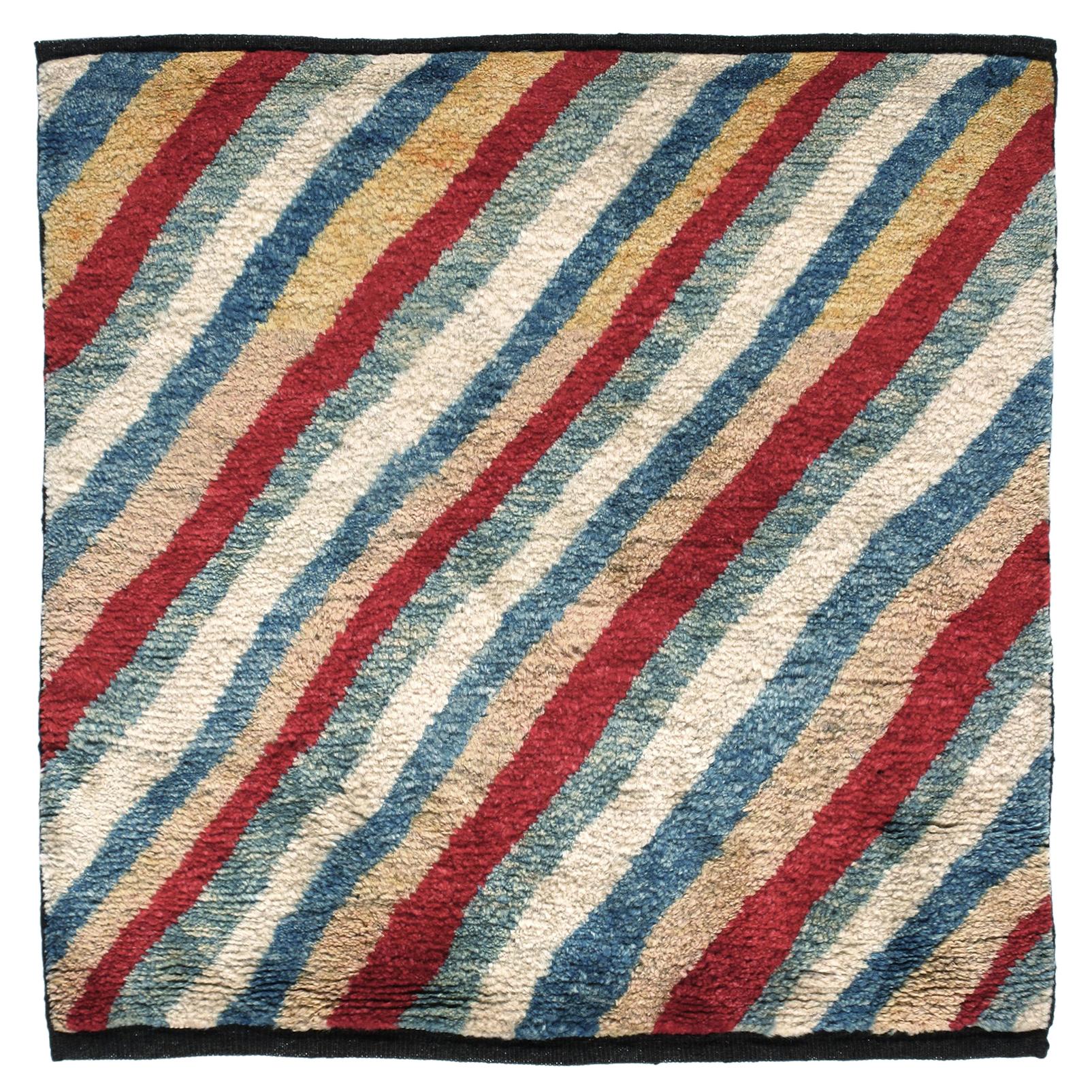 Tribal Mid-Century Modern Style Persian Shiraz Gabeh Rug For Sale