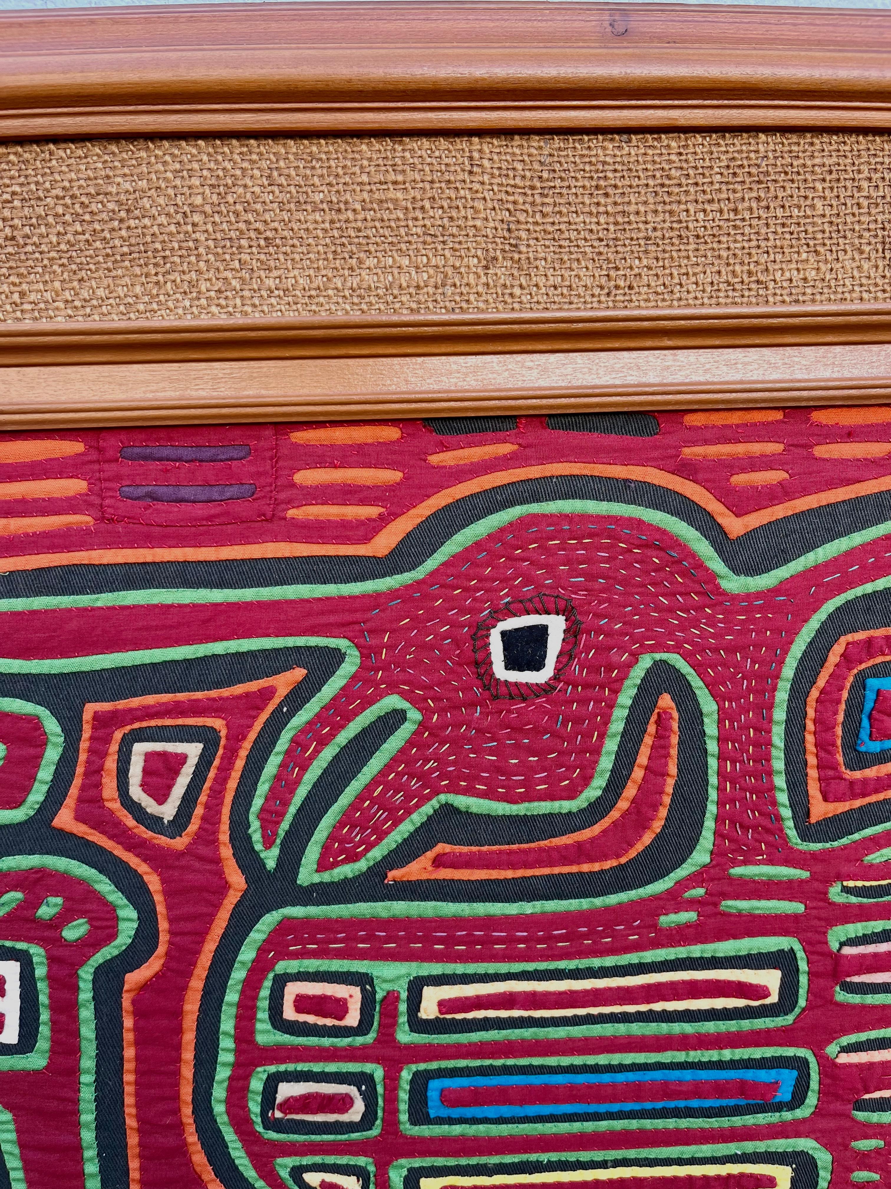 Stammeskunst Mola gerahmte handgefertigte Textil-Wandkunst. Circa 1960er Jahre im Angebot 4