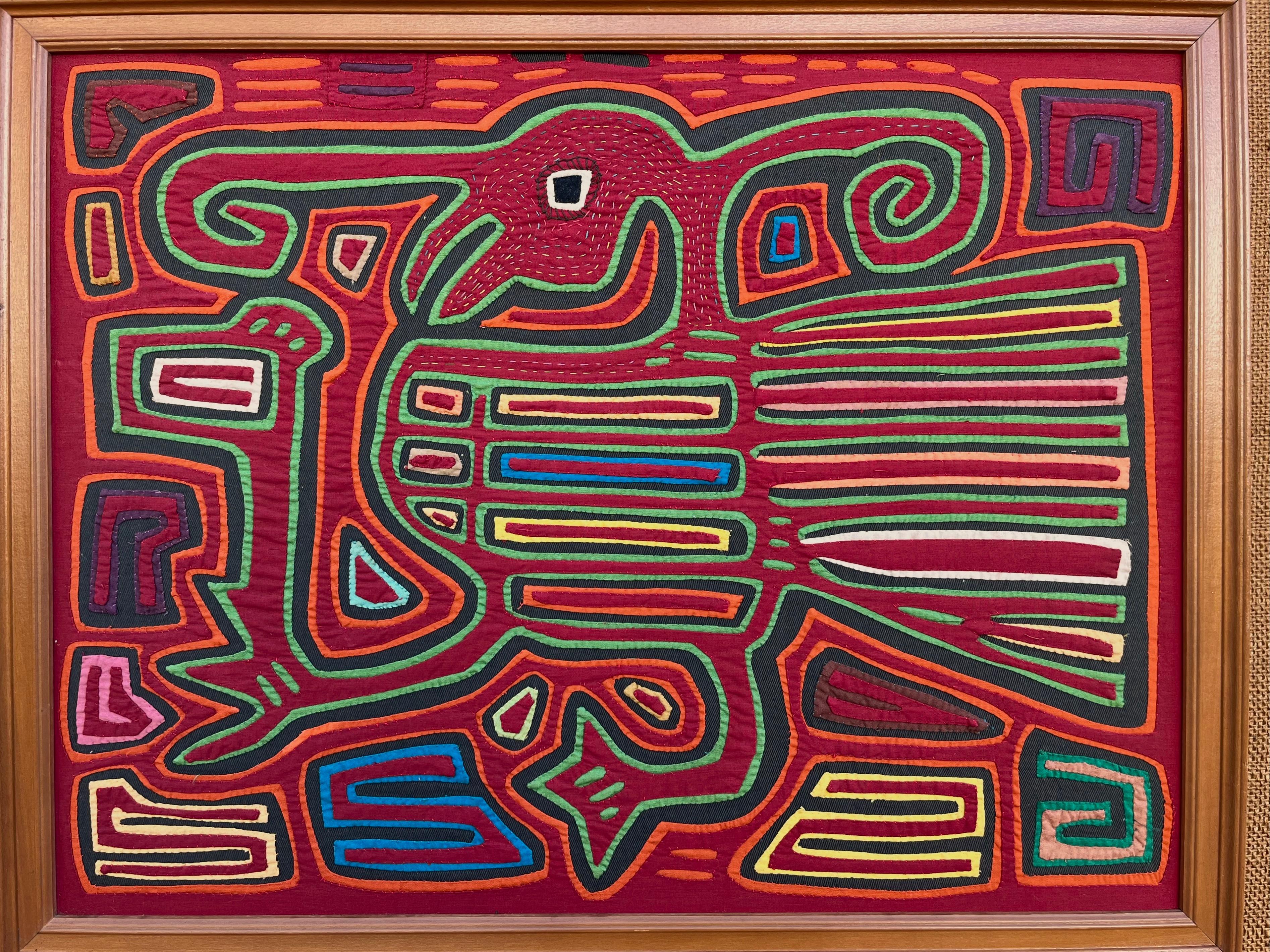 Tribal Mola Art mural encadré en textile artisanal. Circa 1960s en vente 8