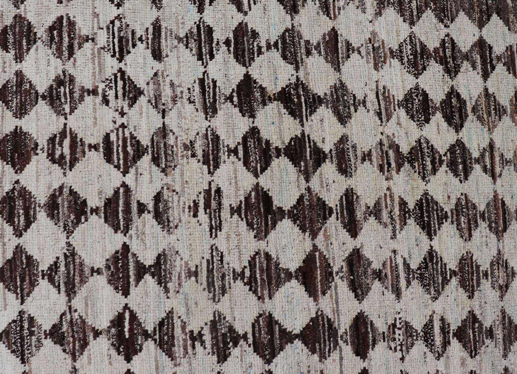 Tribal Moroccan with Intricate Diamond Pattern in White and Brown Tones For Sale 2