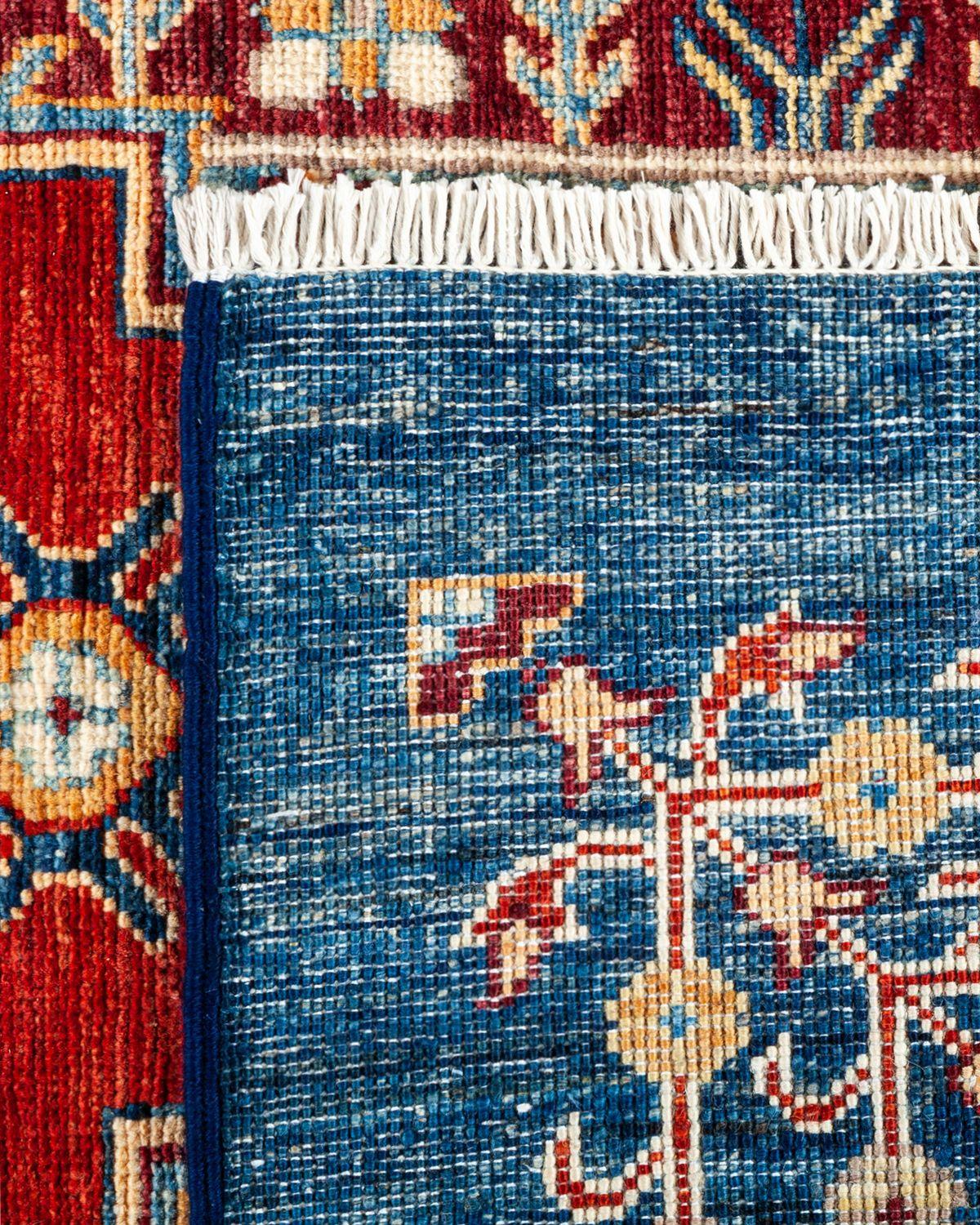 Handgeknüpfter Stammes-Teppich, ein Unikat  Blau - 5' 8 Zoll x 7' 11 Zoll im Zustand „Neu“ im Angebot in Norwalk, CT