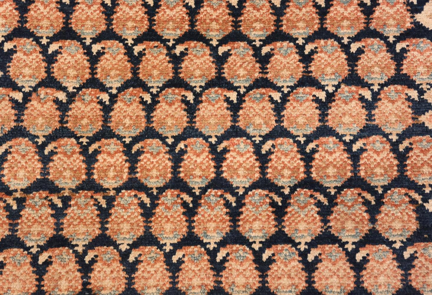 Tappeto Runner Malayer Persiano Nazmiyal Collection. 3 ft 7 in x 16 ft 6 in In condizioni ottime in vendita a New York, NY
