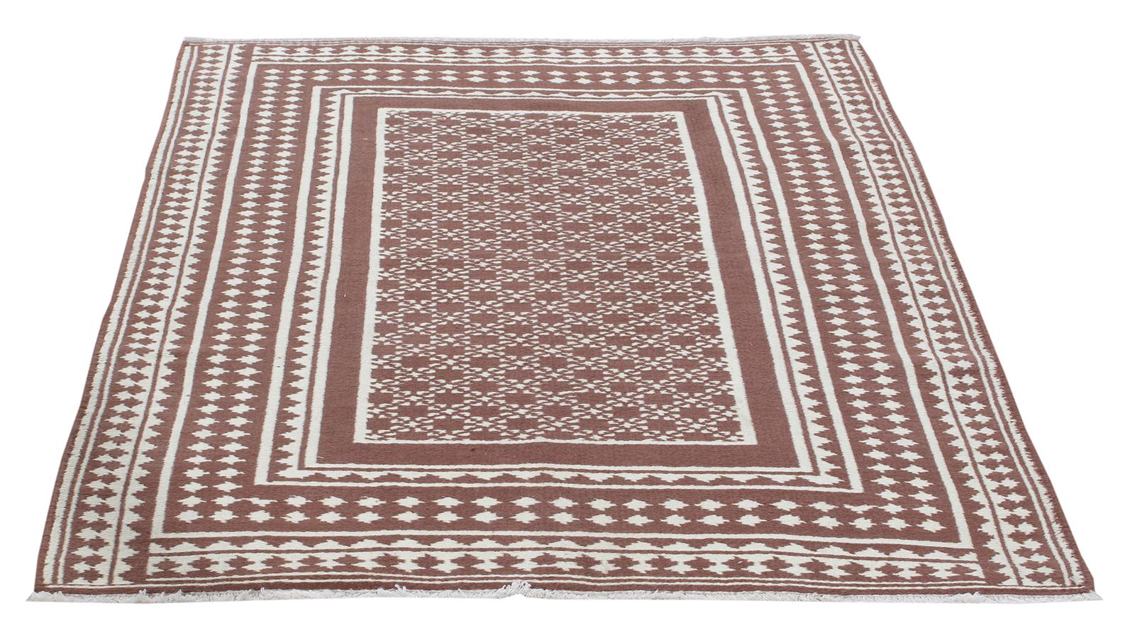 Hand-Woven Tribal Persian Zeillu Flat-Weave Reversible Rug For Sale